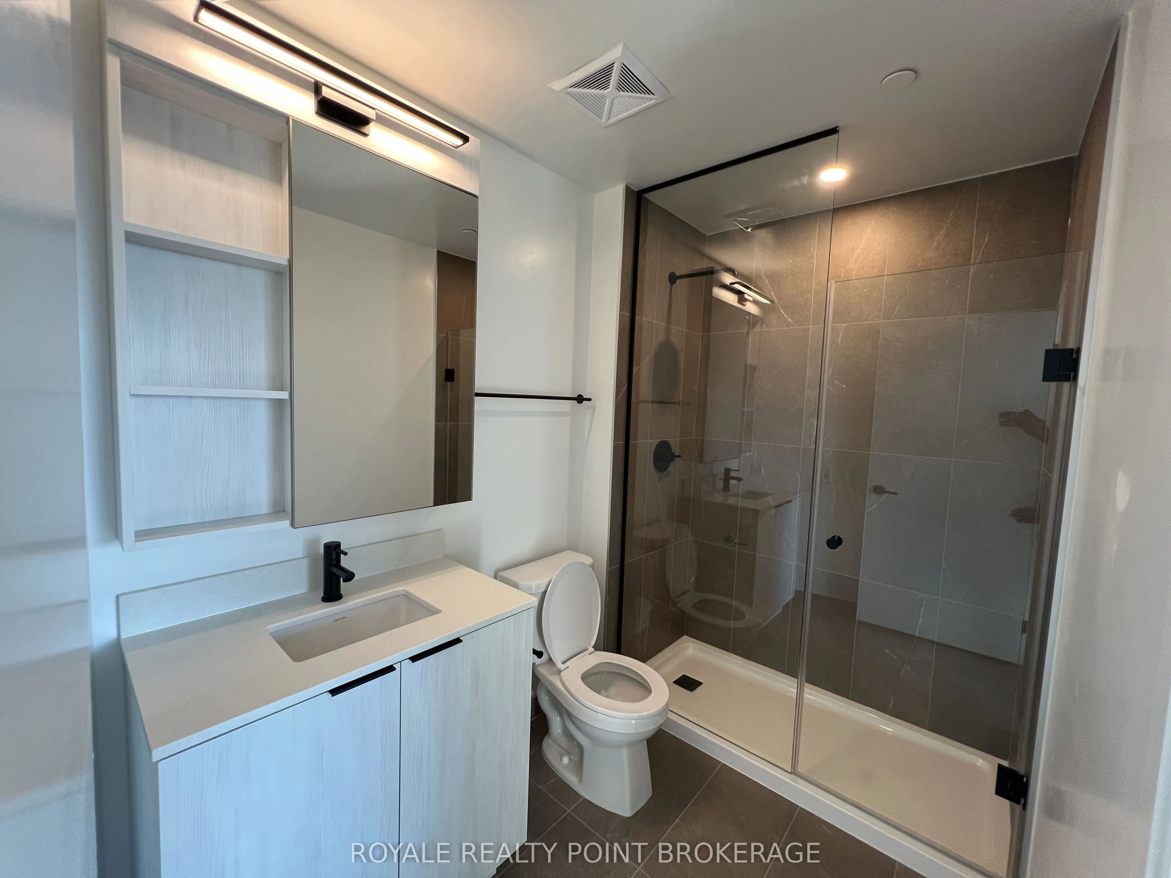 2495 Eglinton Avenue W, #1408