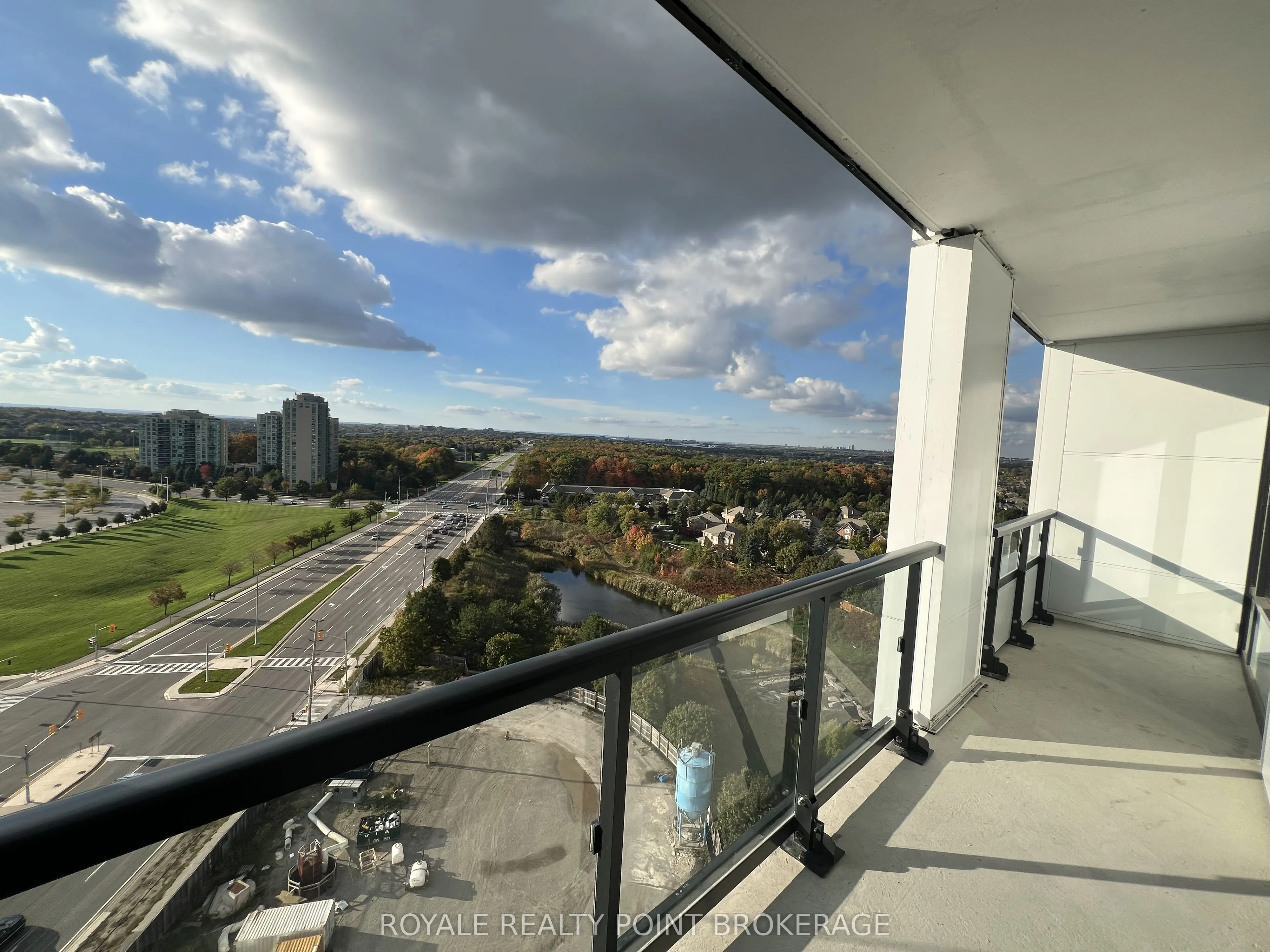 2495 Eglinton Avenue W, #1408