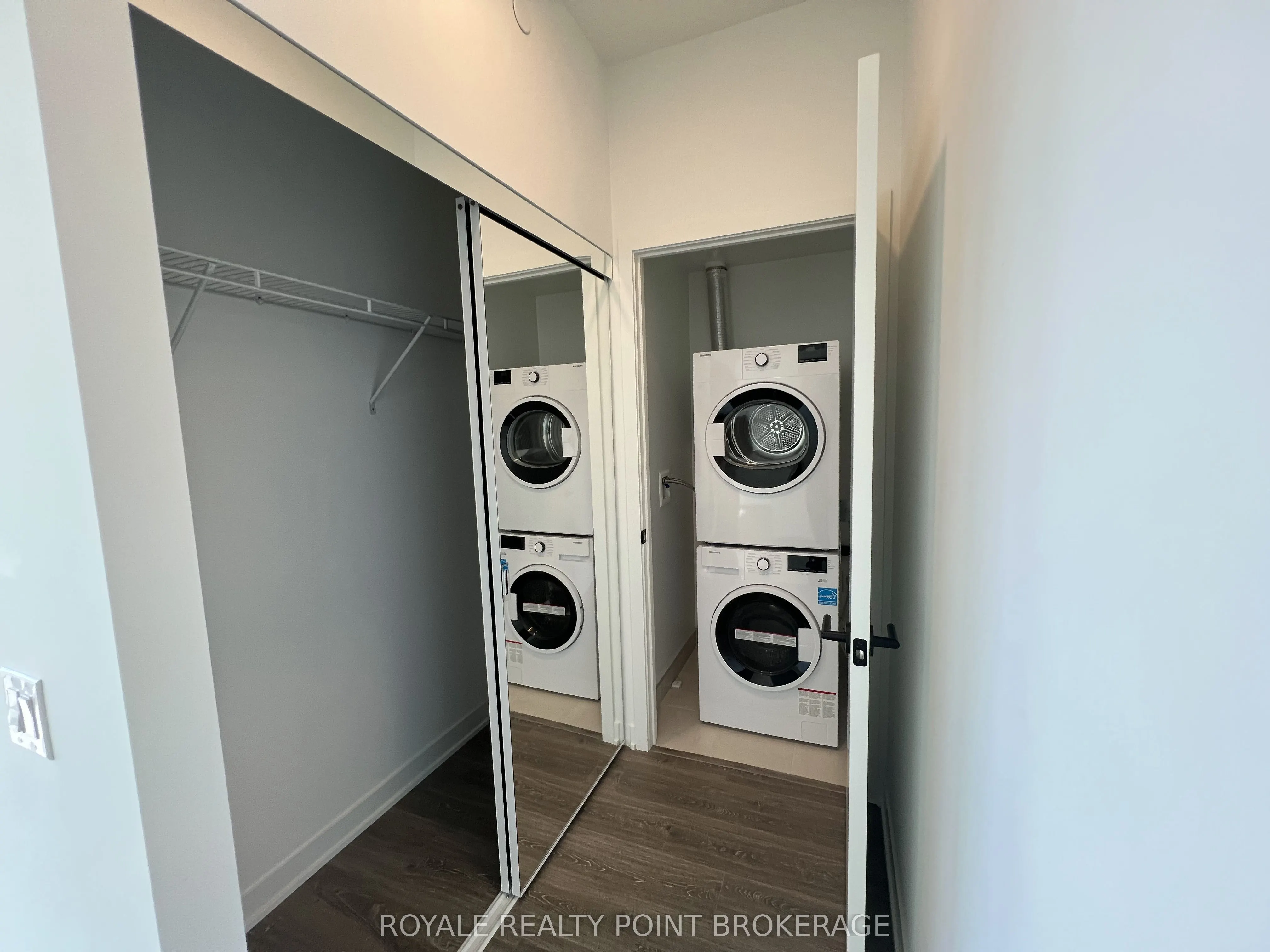 2495 Eglinton Avenue W, #1408