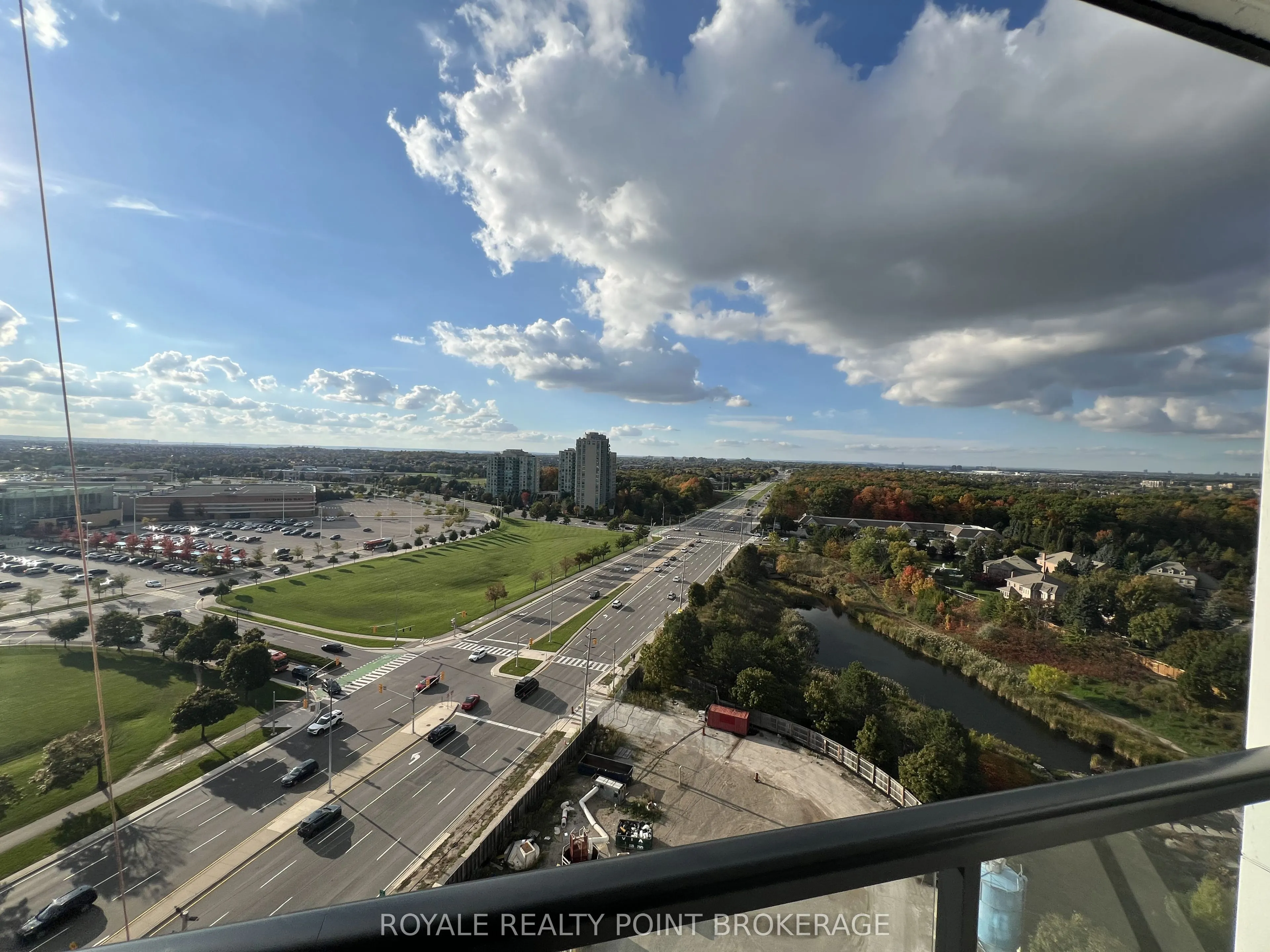 2495 Eglinton Avenue W, #1408