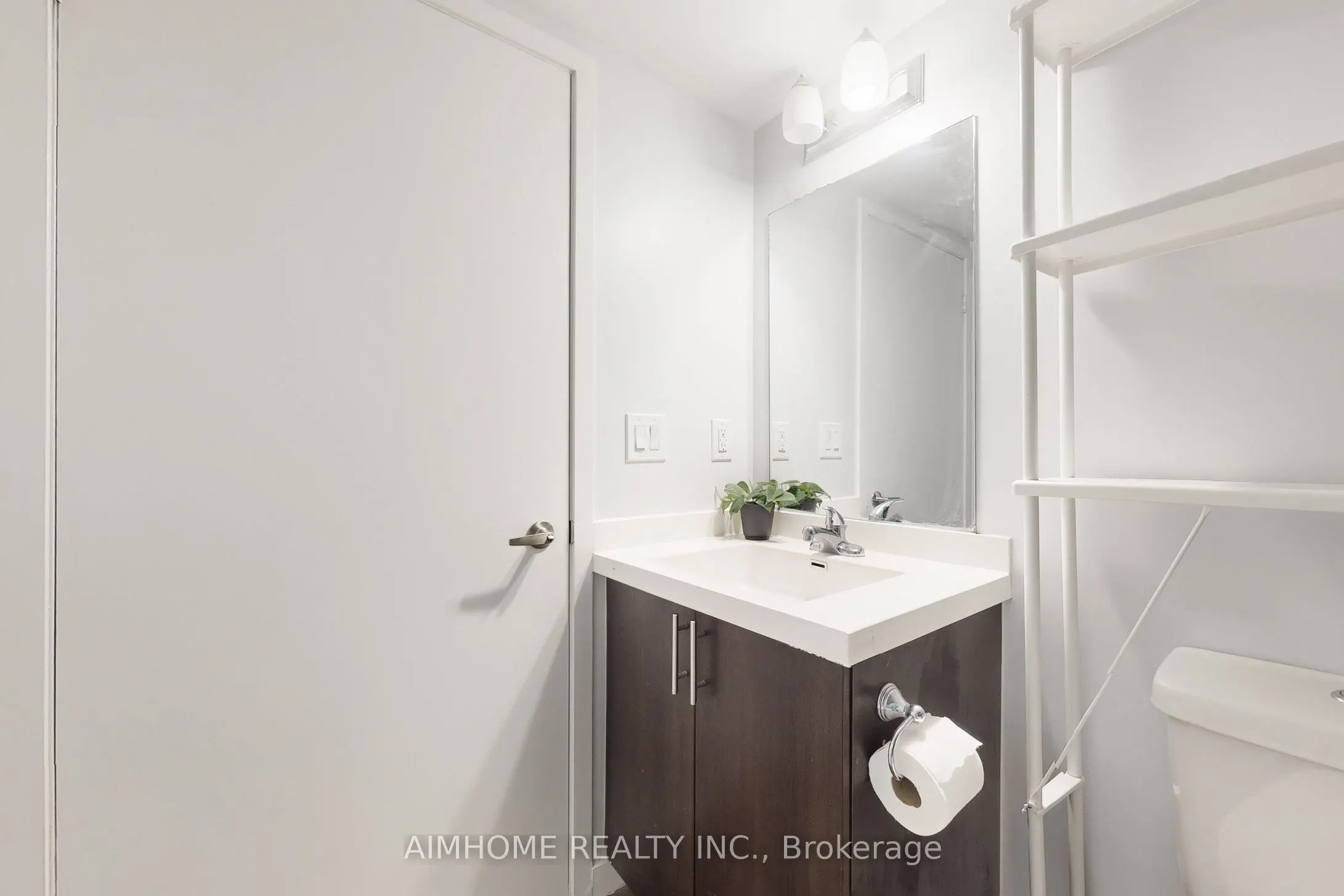 1420 Dupont Street, #311