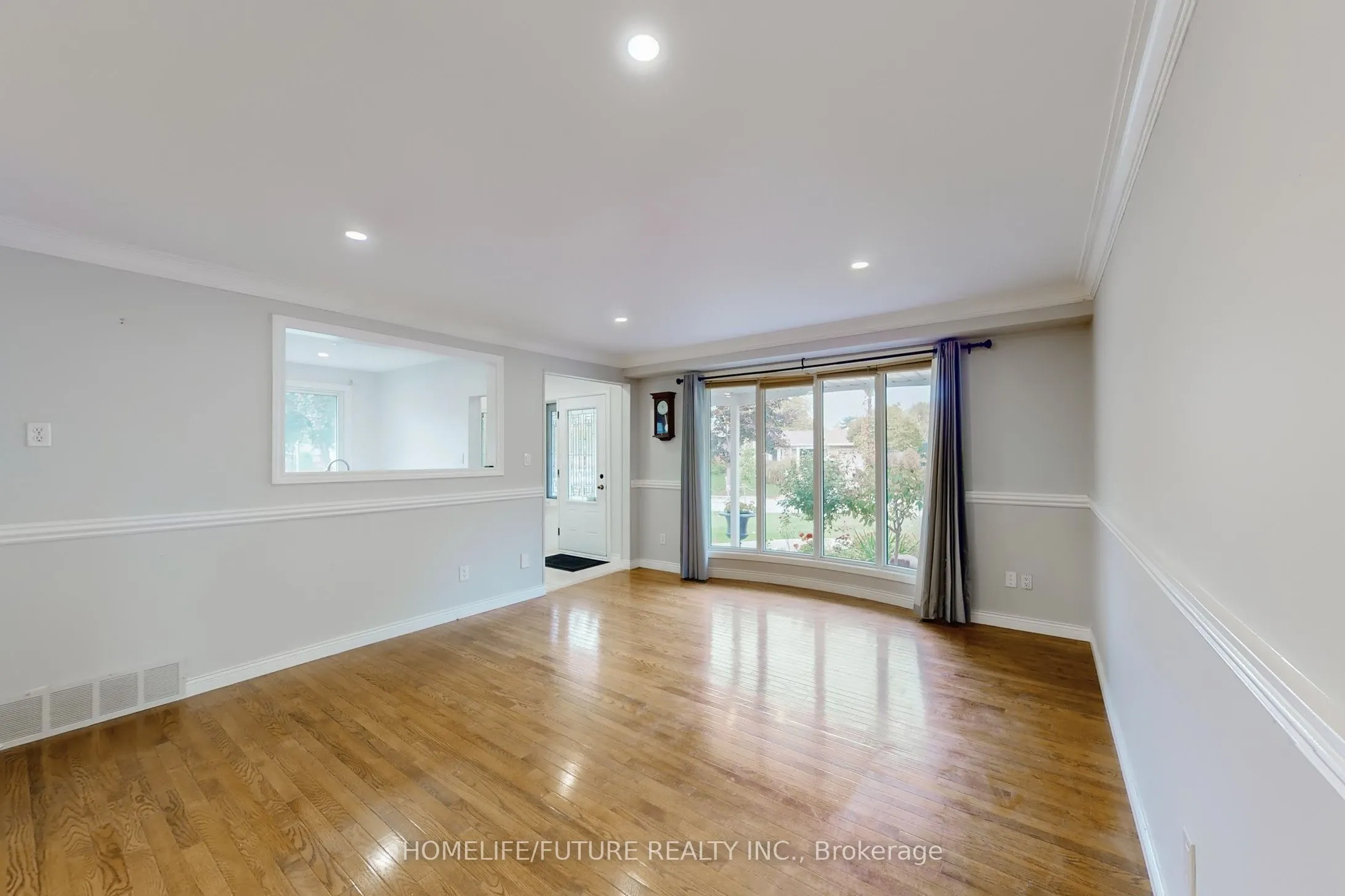 659 Bridle Wood