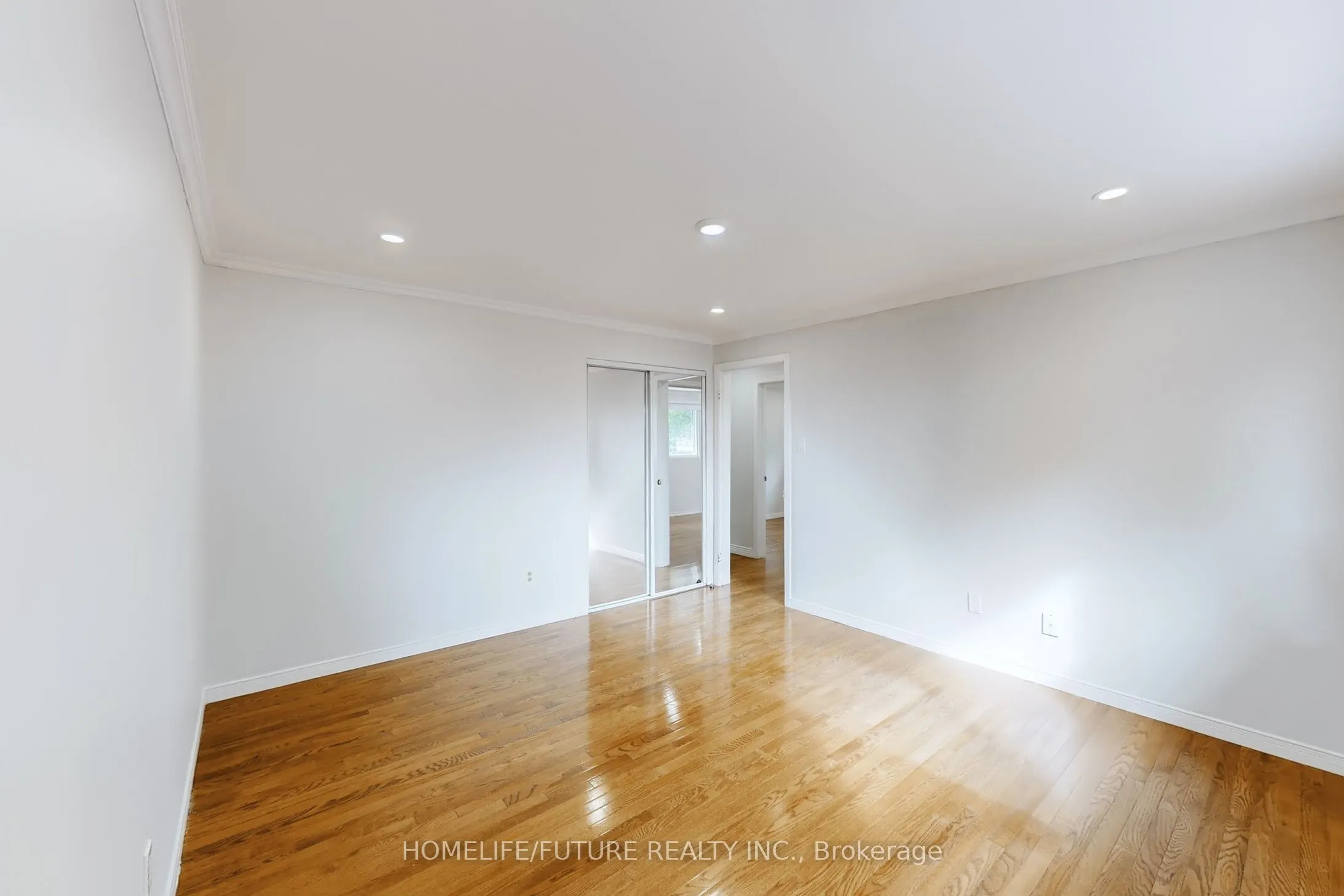659 Bridle Wood