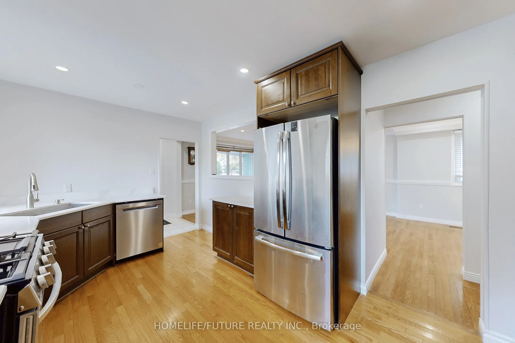 659 Bridle Wood