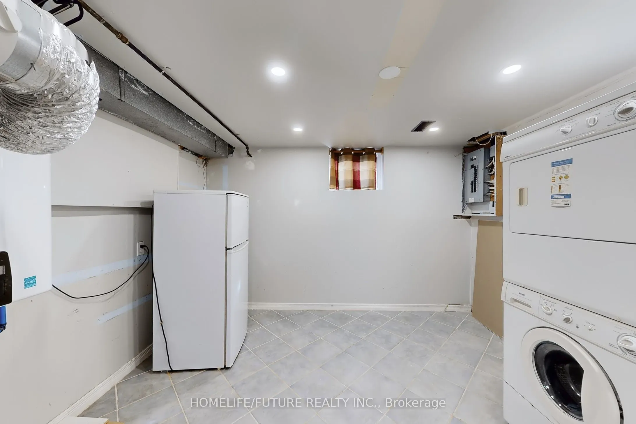 659 Bridle Wood