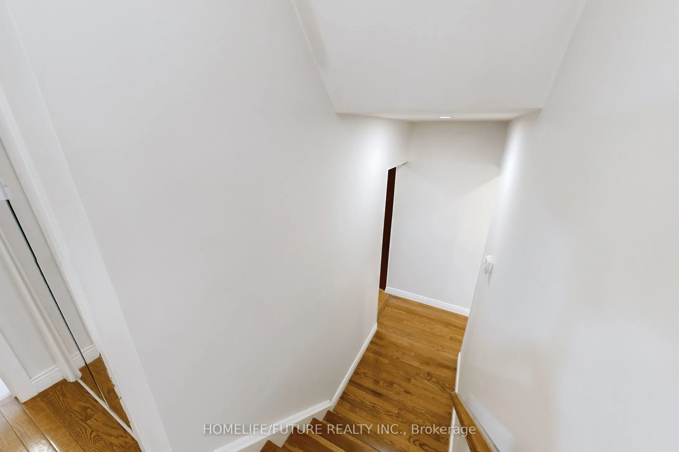 659 Bridle Wood