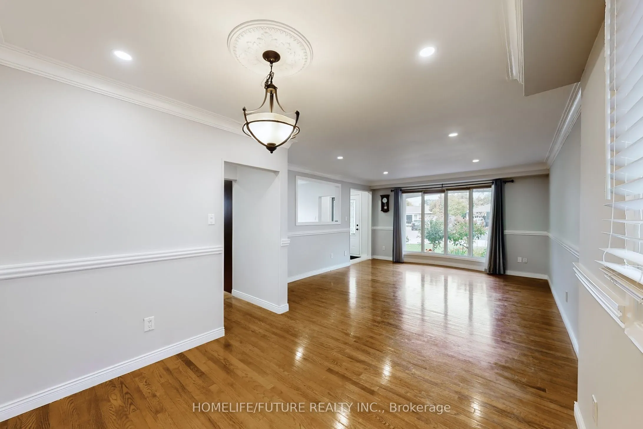 659 Bridle Wood