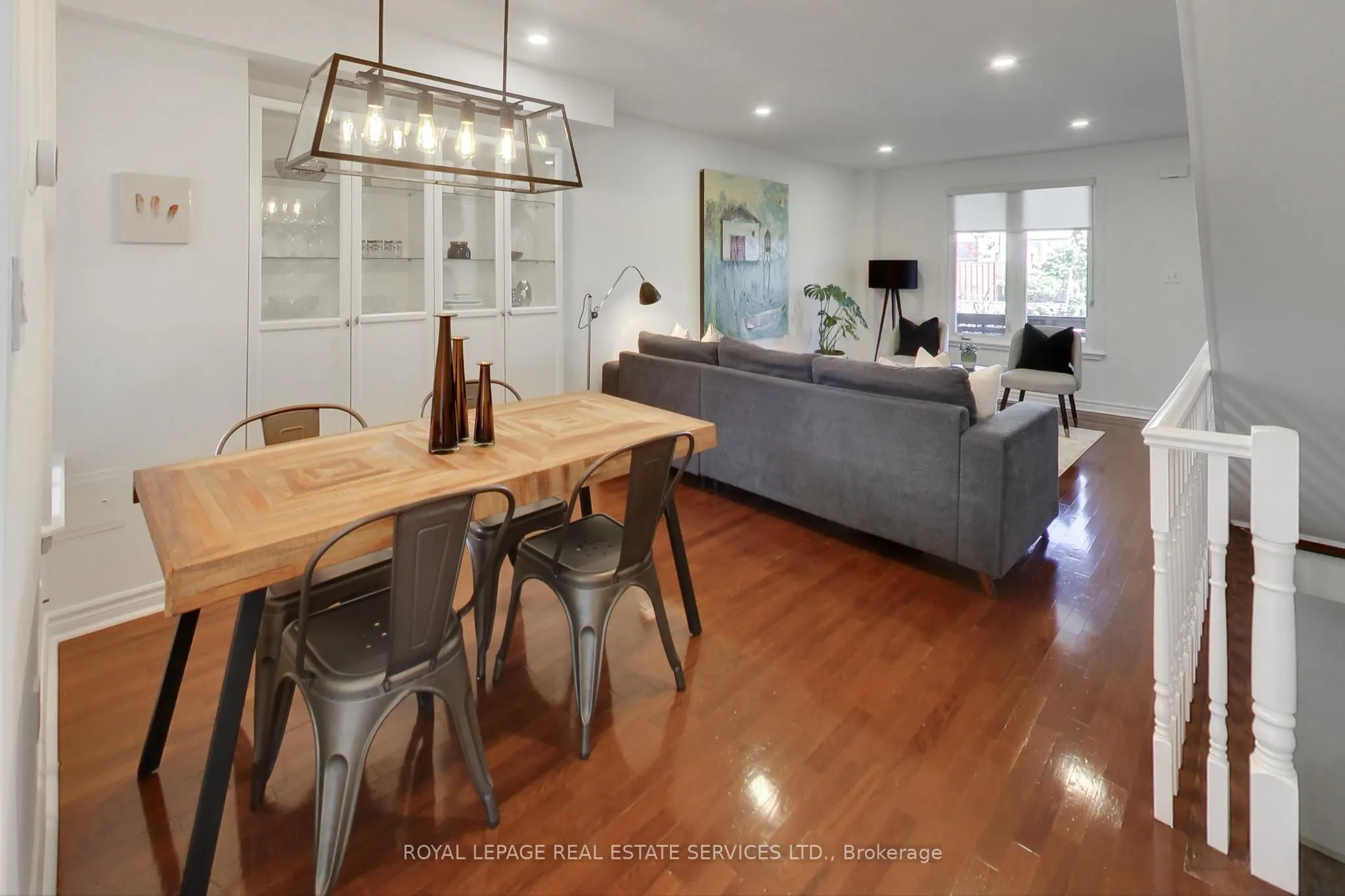 338 Boon Avenue