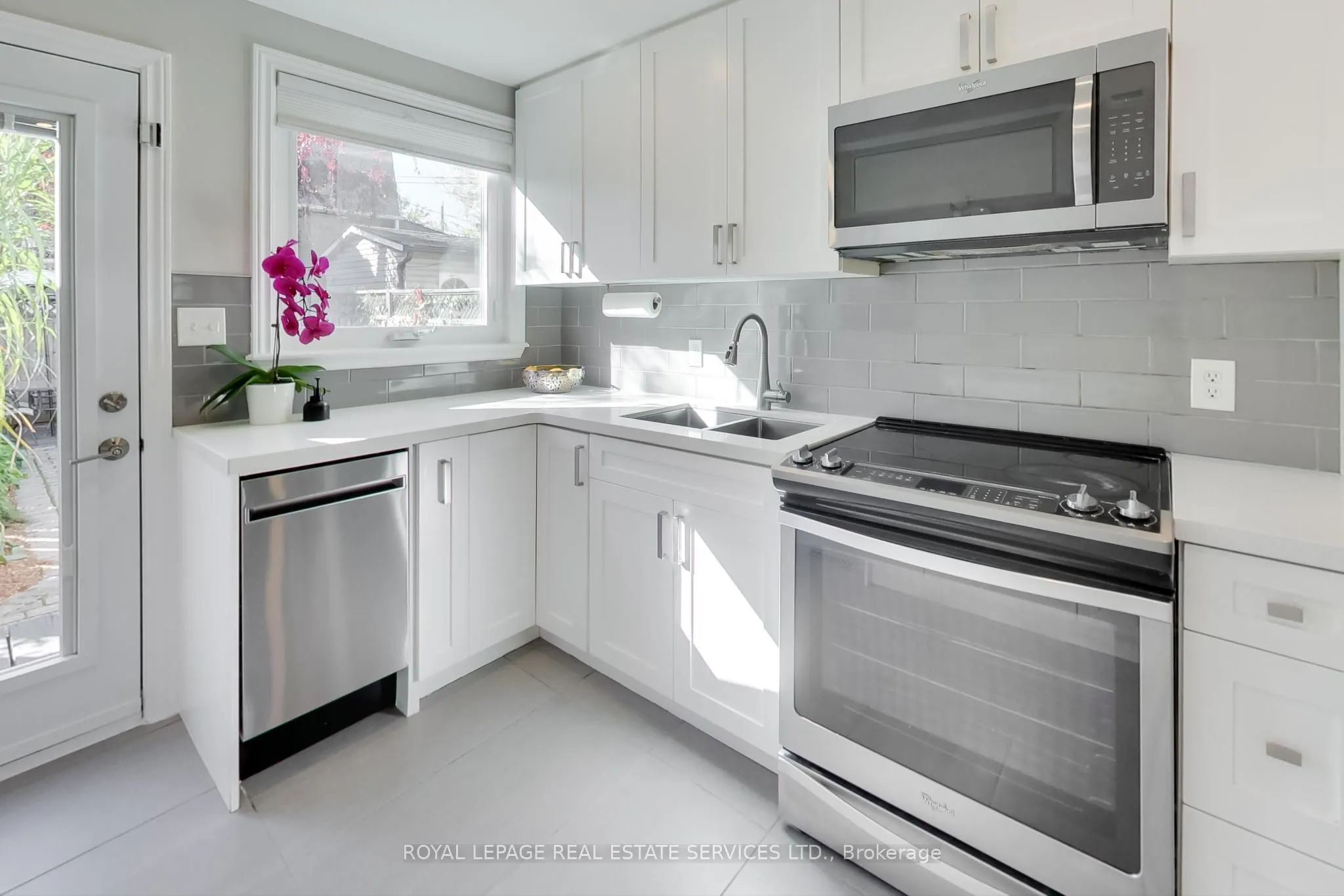 338 Boon Avenue