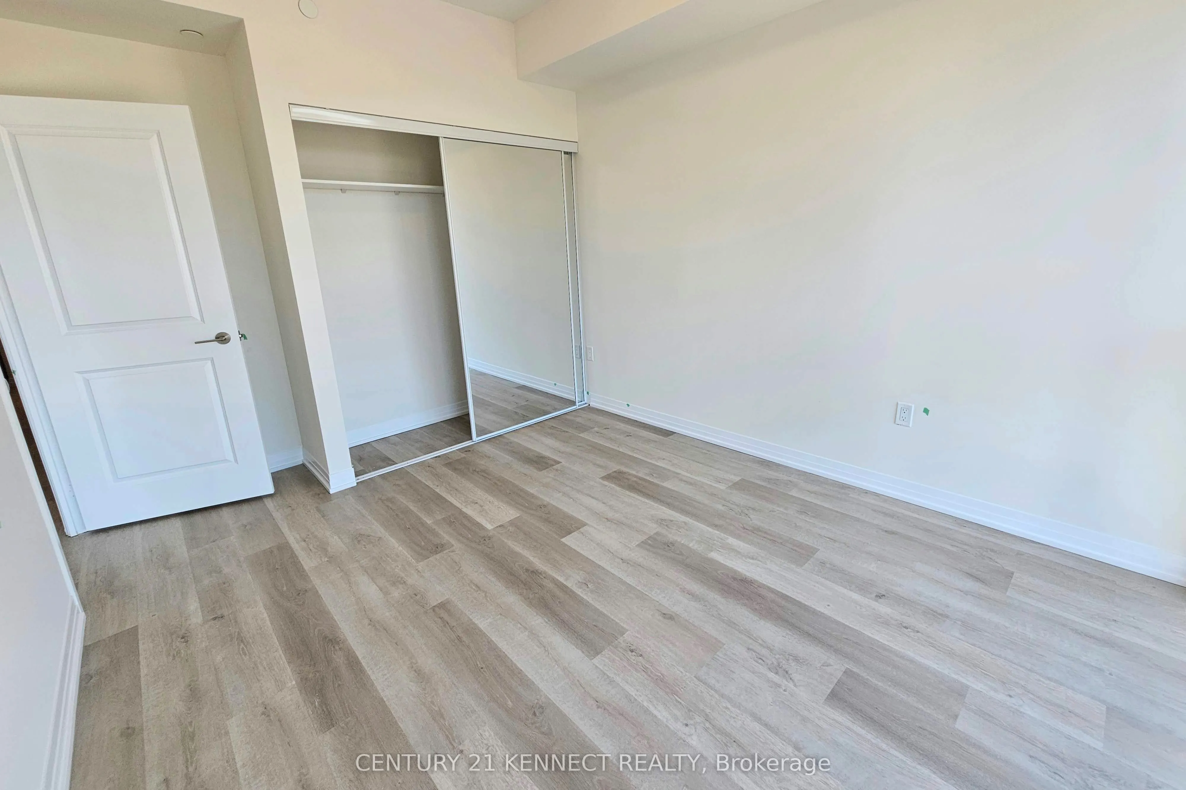 15 Watergarden Drive, #1502