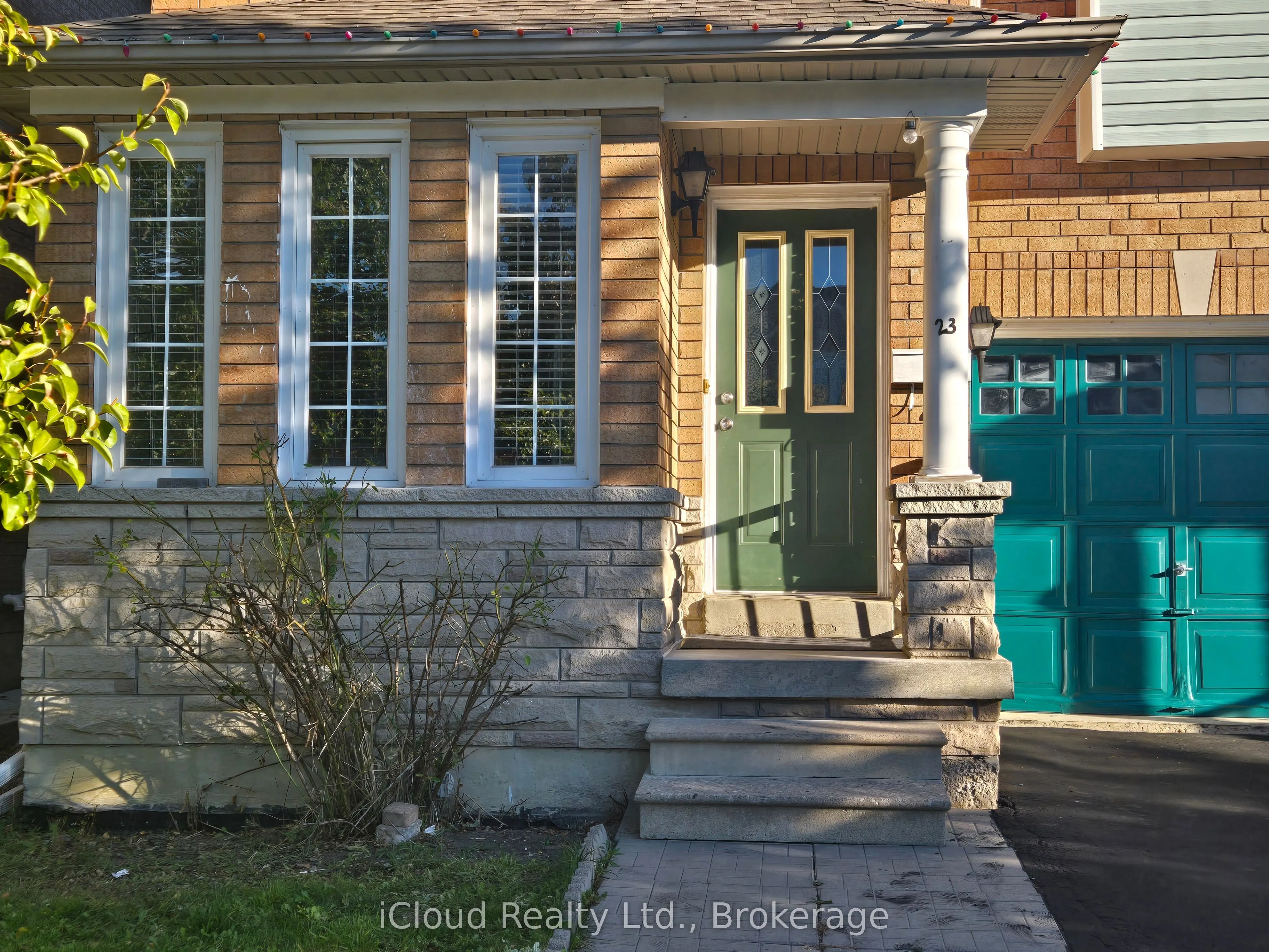 23 Streamside Lane