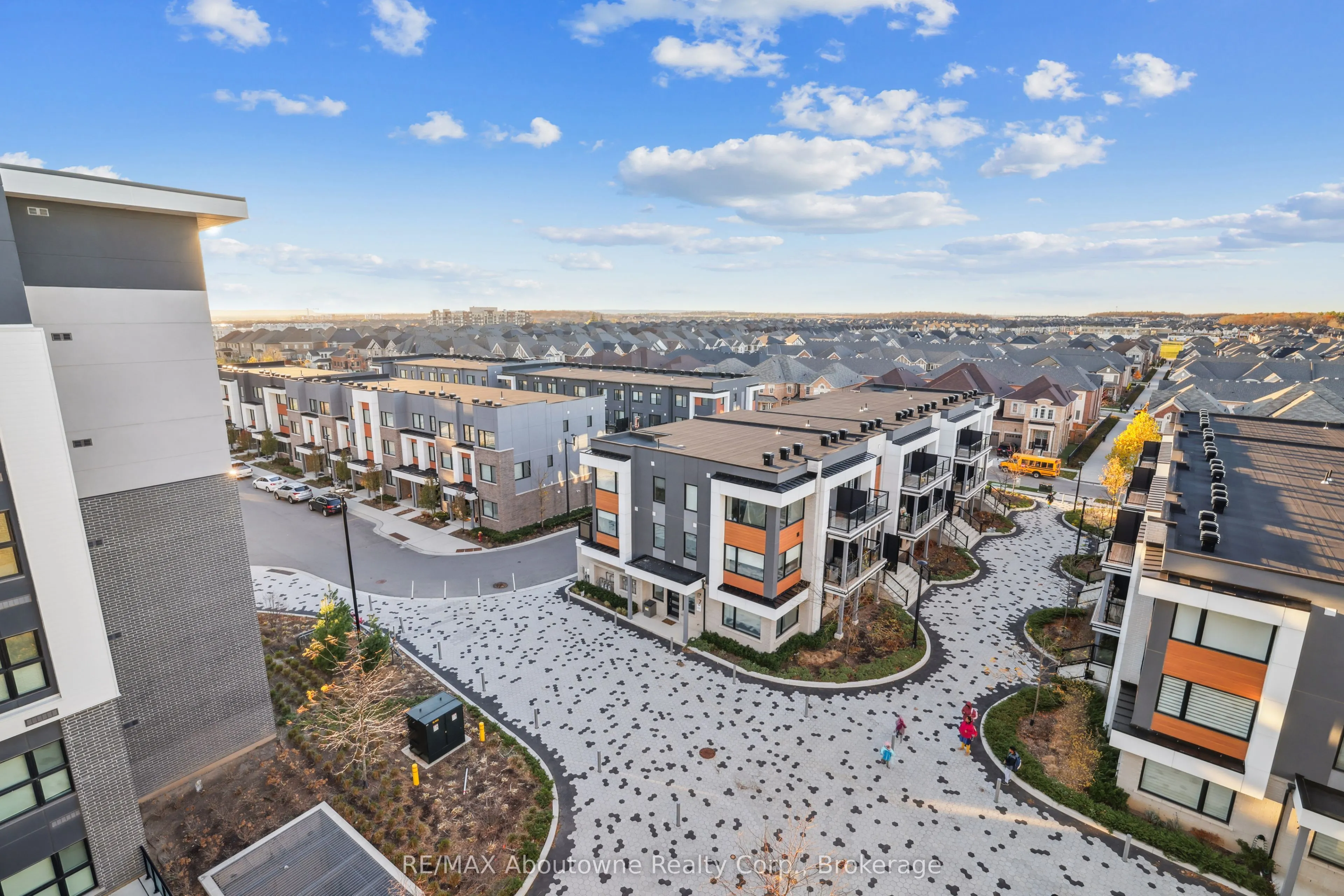 128 Grovewood Common, #629