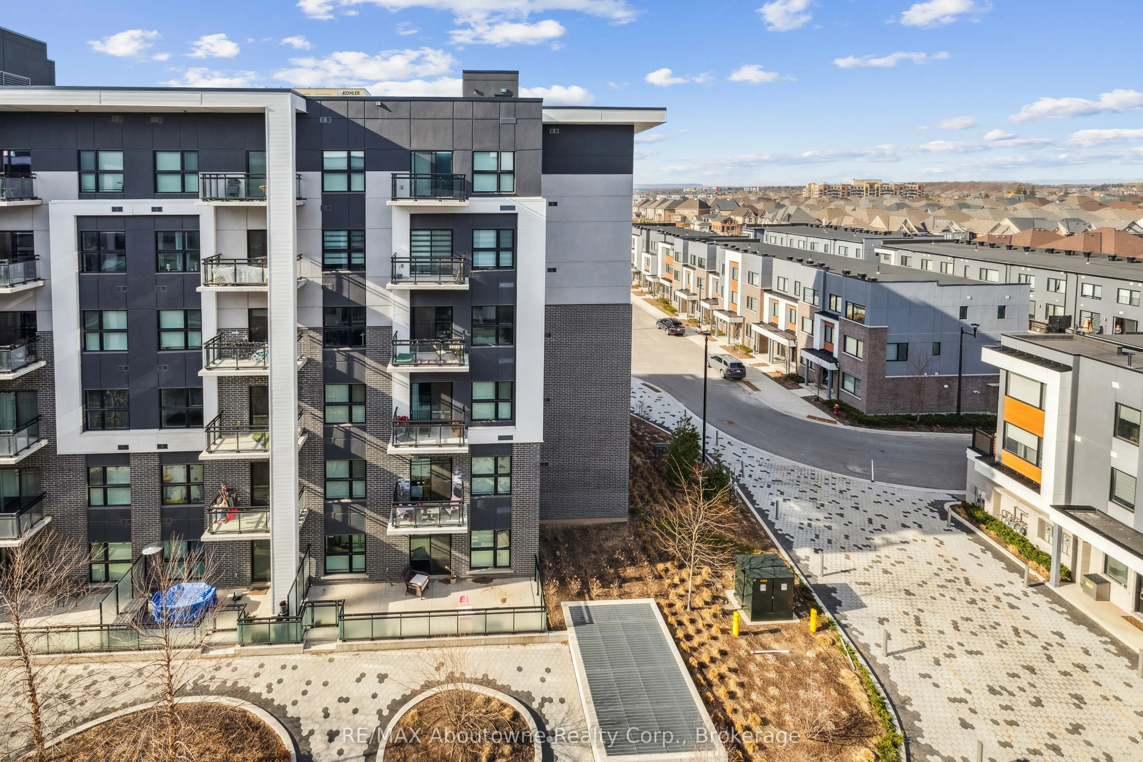 128 Grovewood Common, #629