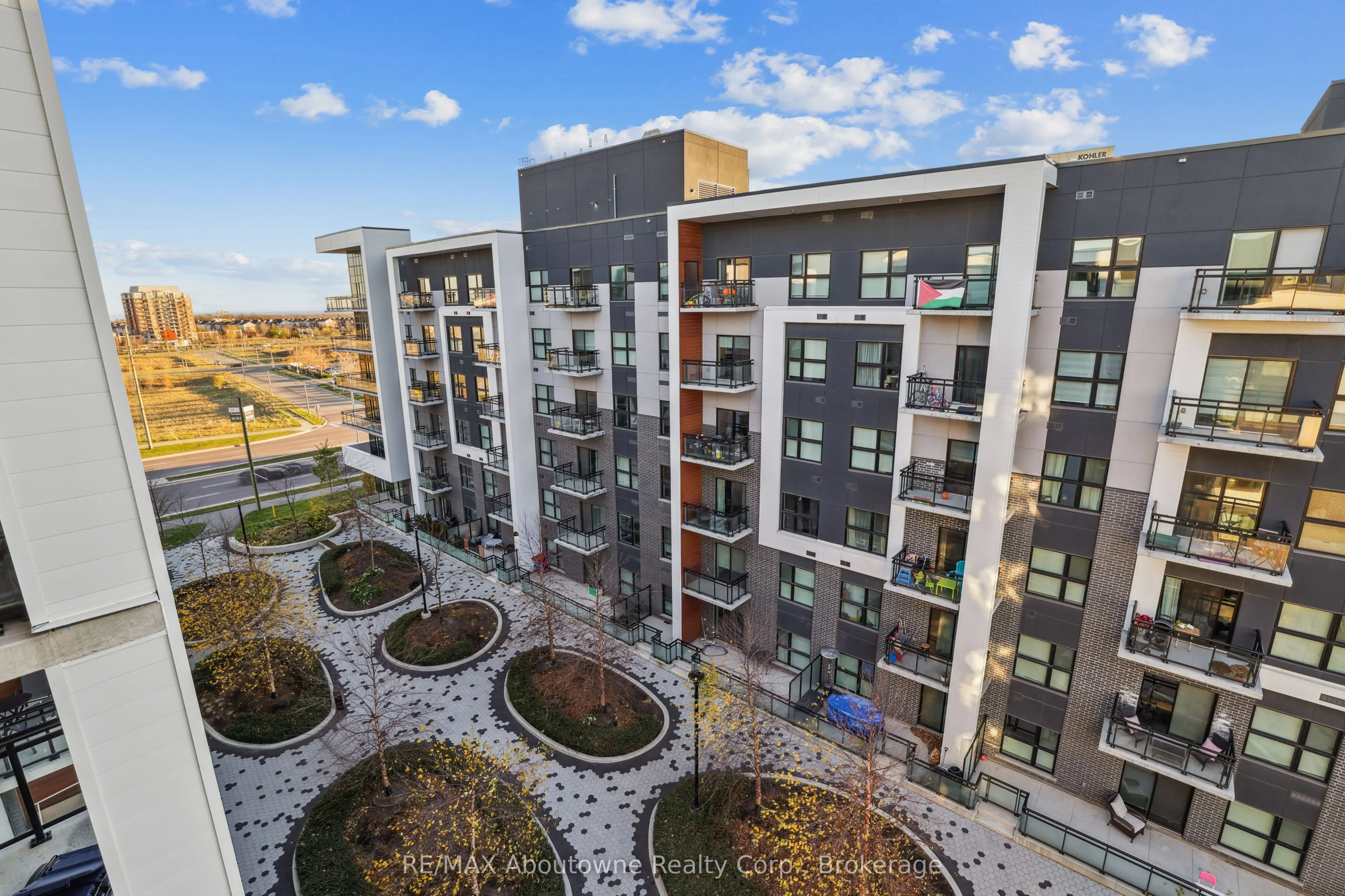 128 Grovewood Common, #629