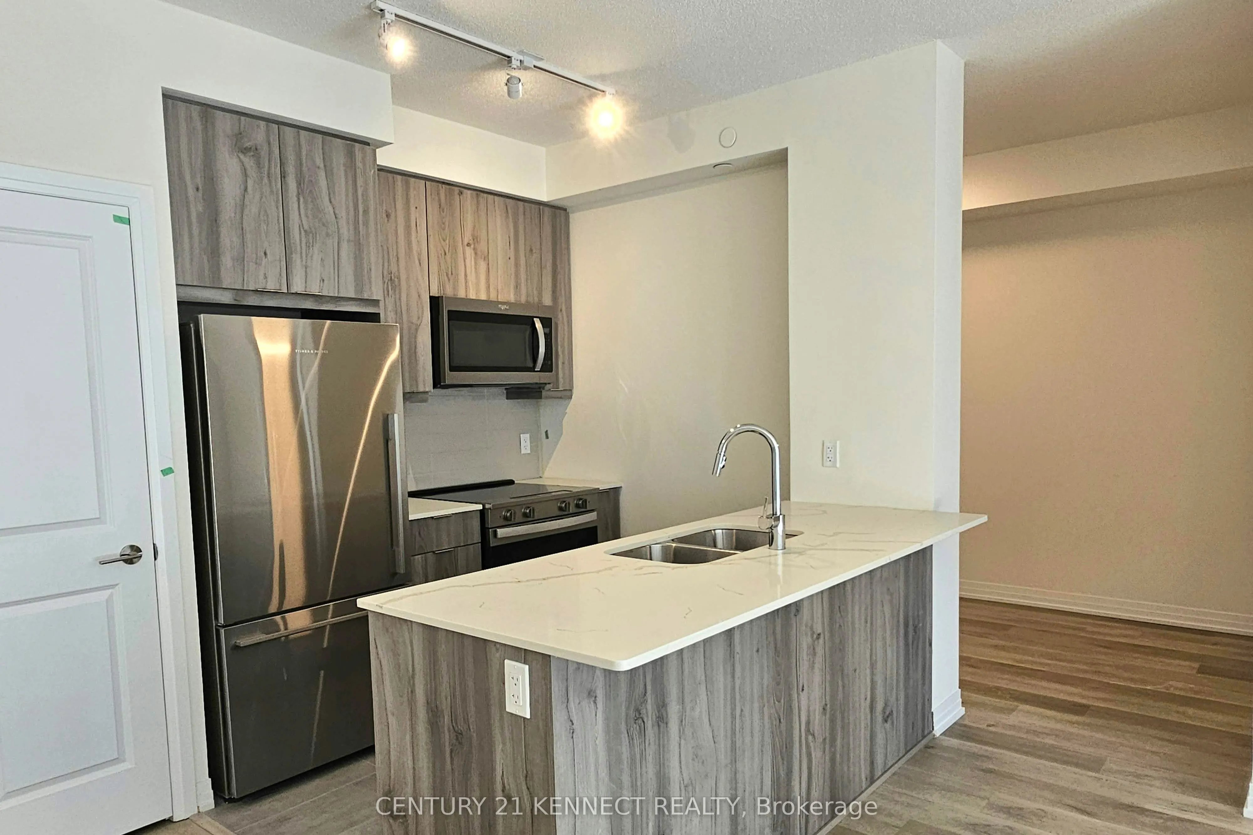 15 Watergarden Drive, #1705
