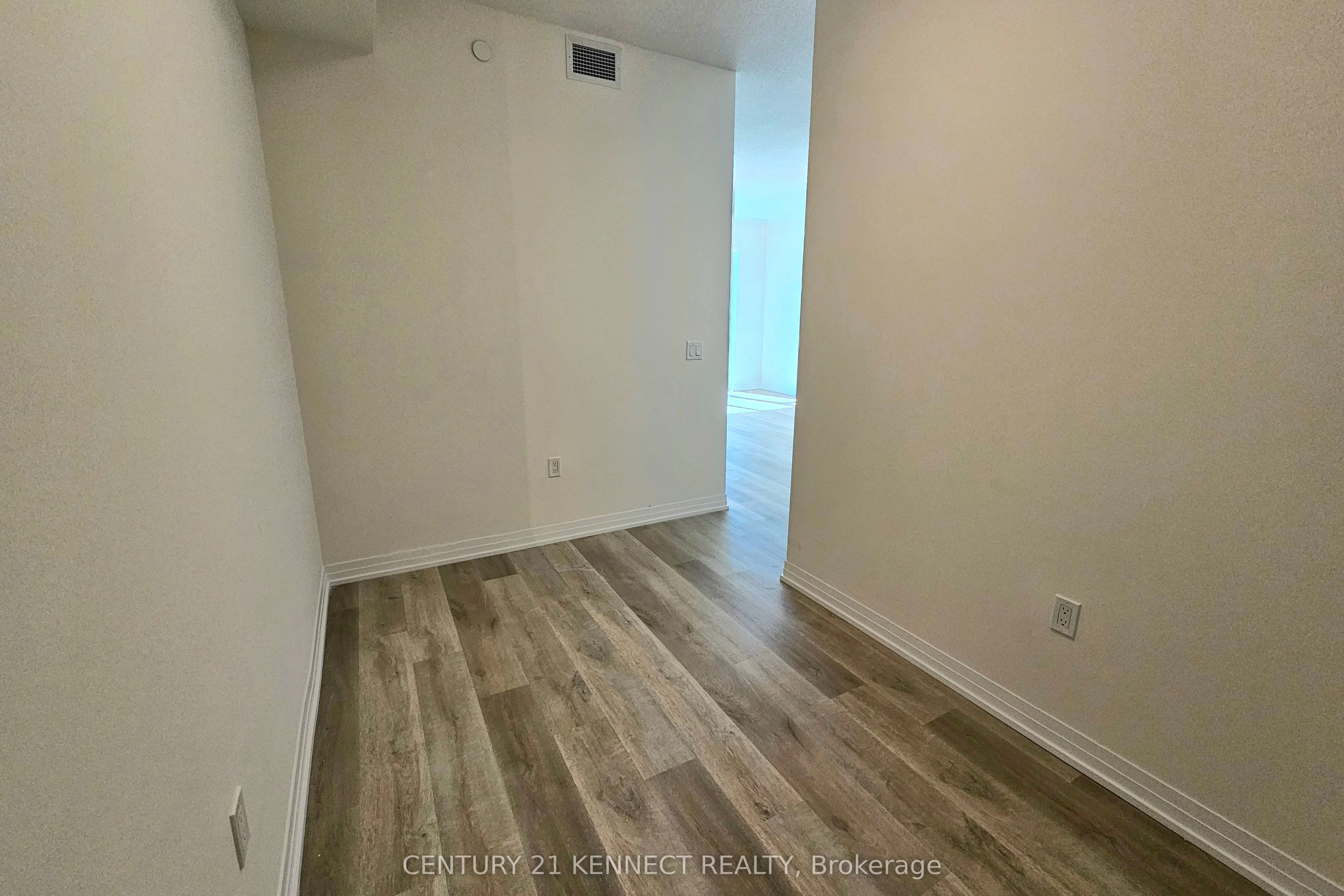15 Watergarden Drive, #1705