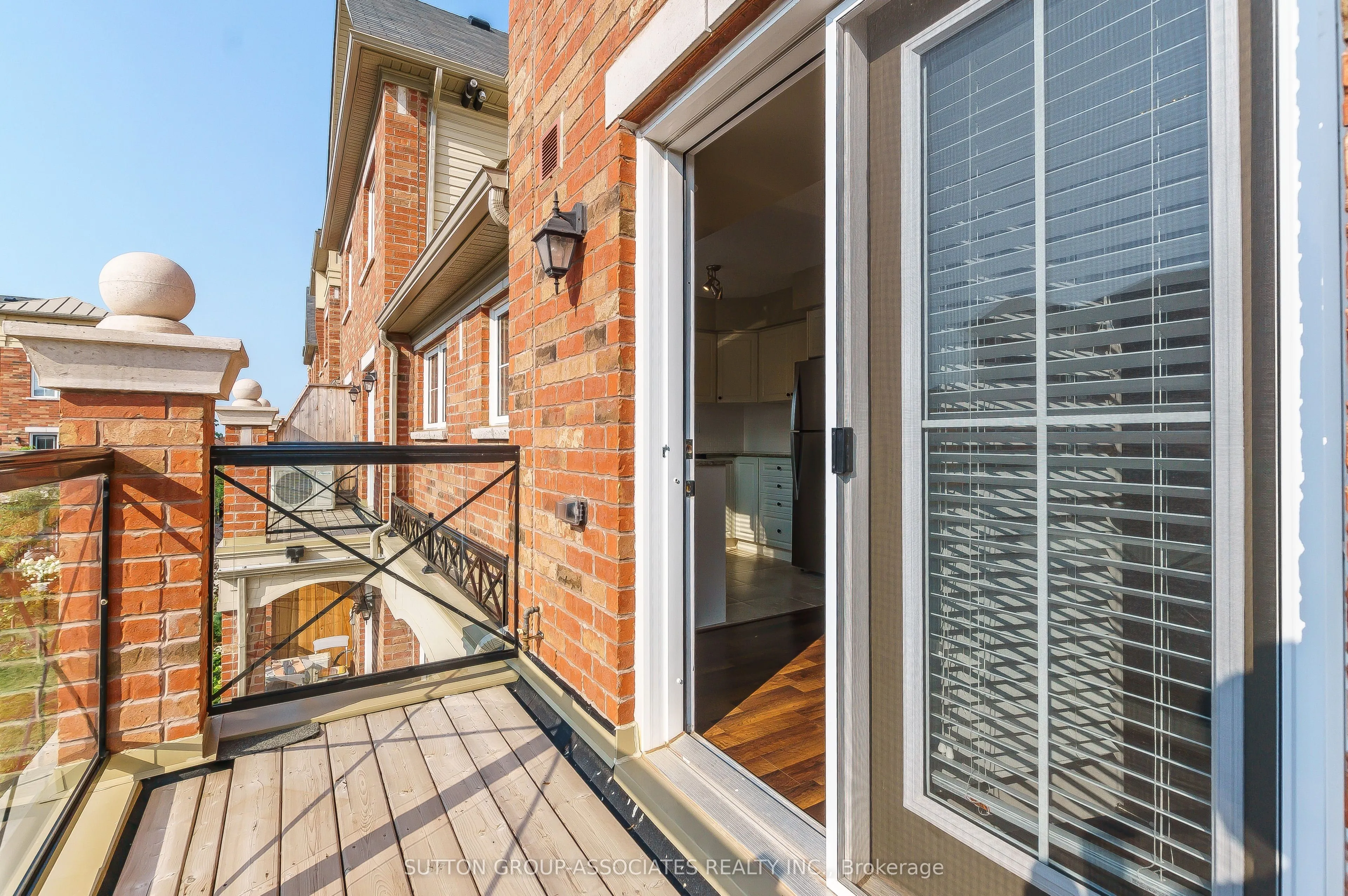 2508 Post Road, #10