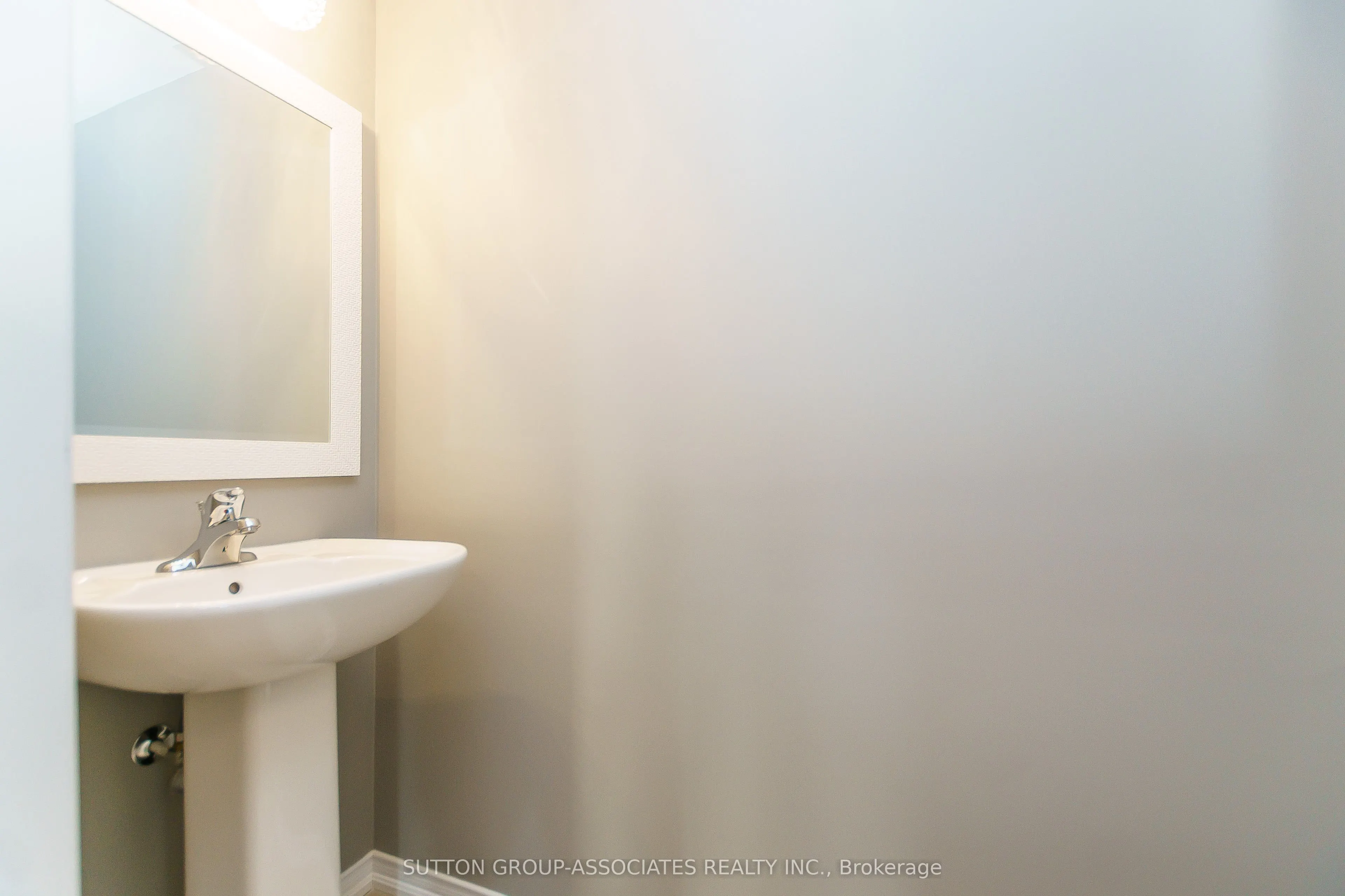 2508 Post Road, #10