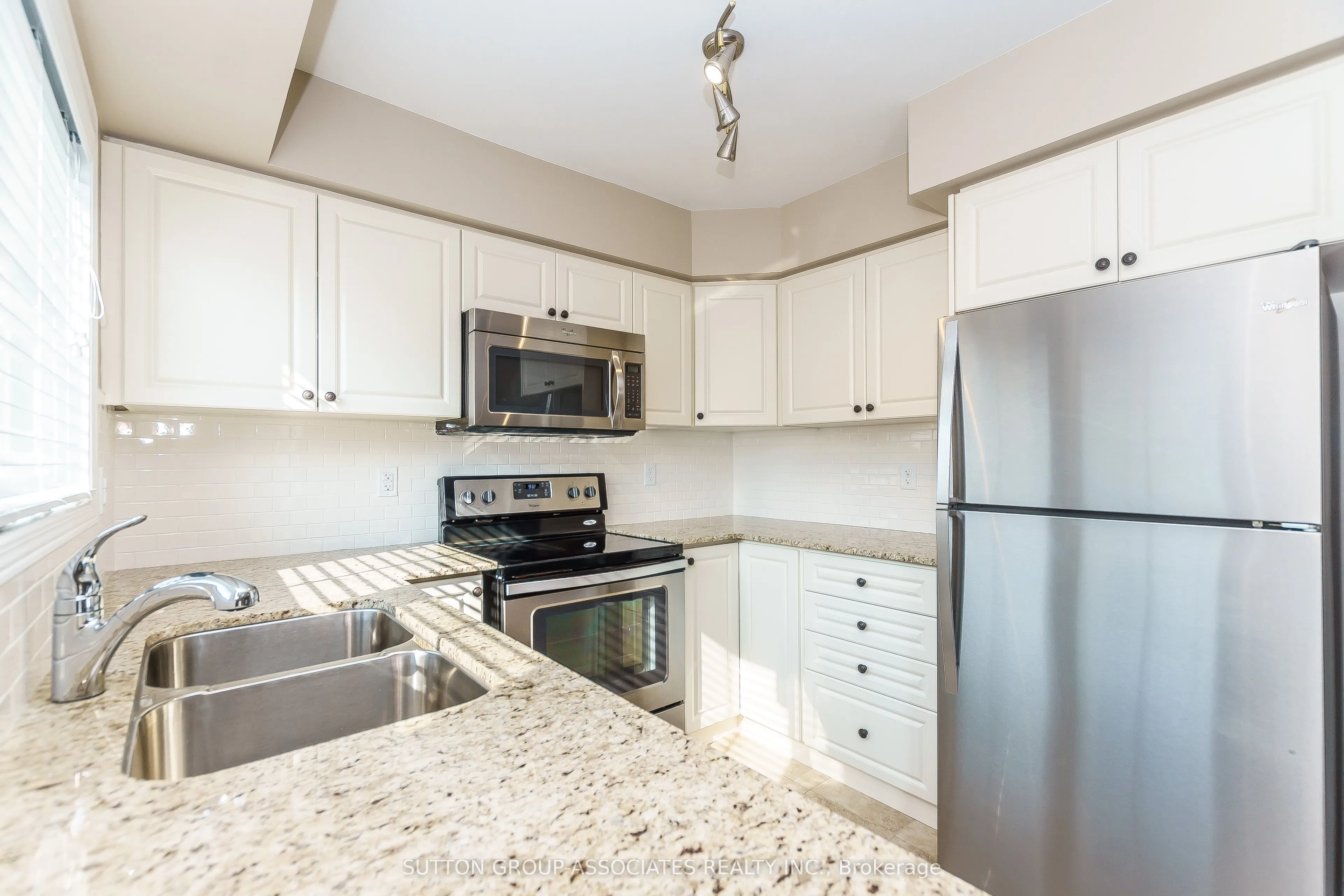2508 Post Road, #10