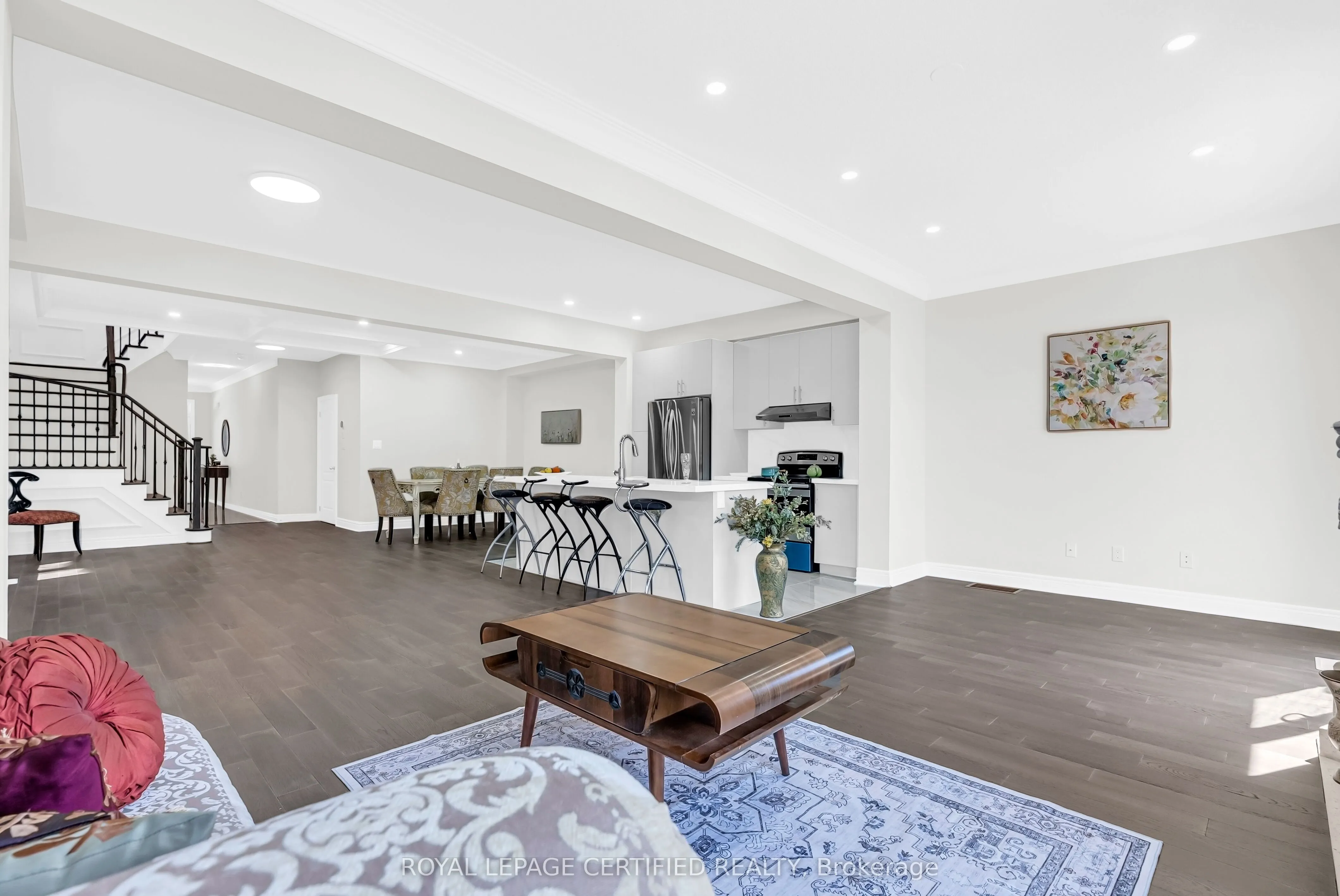 61 Dunley Crescent