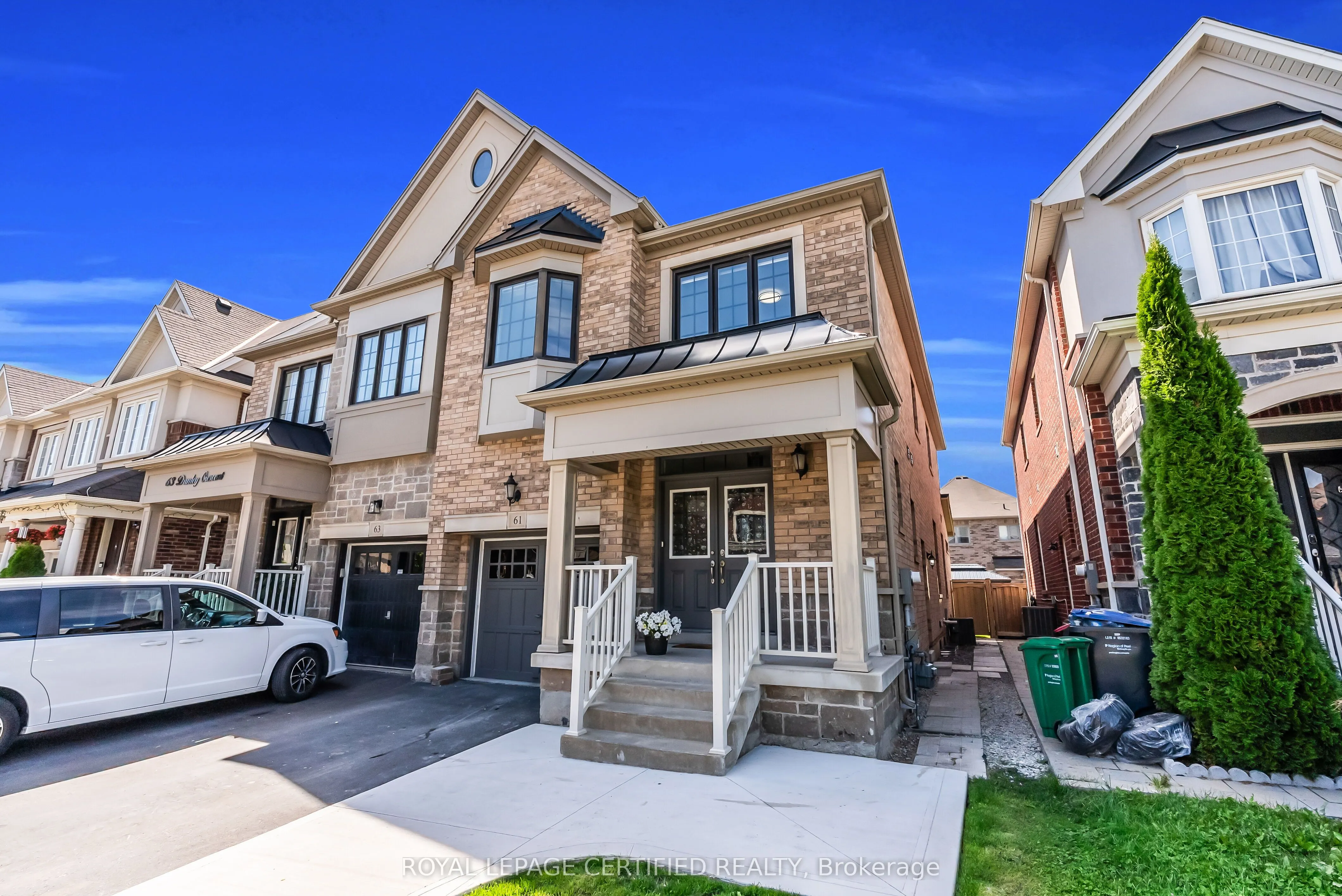 61 Dunley Crescent