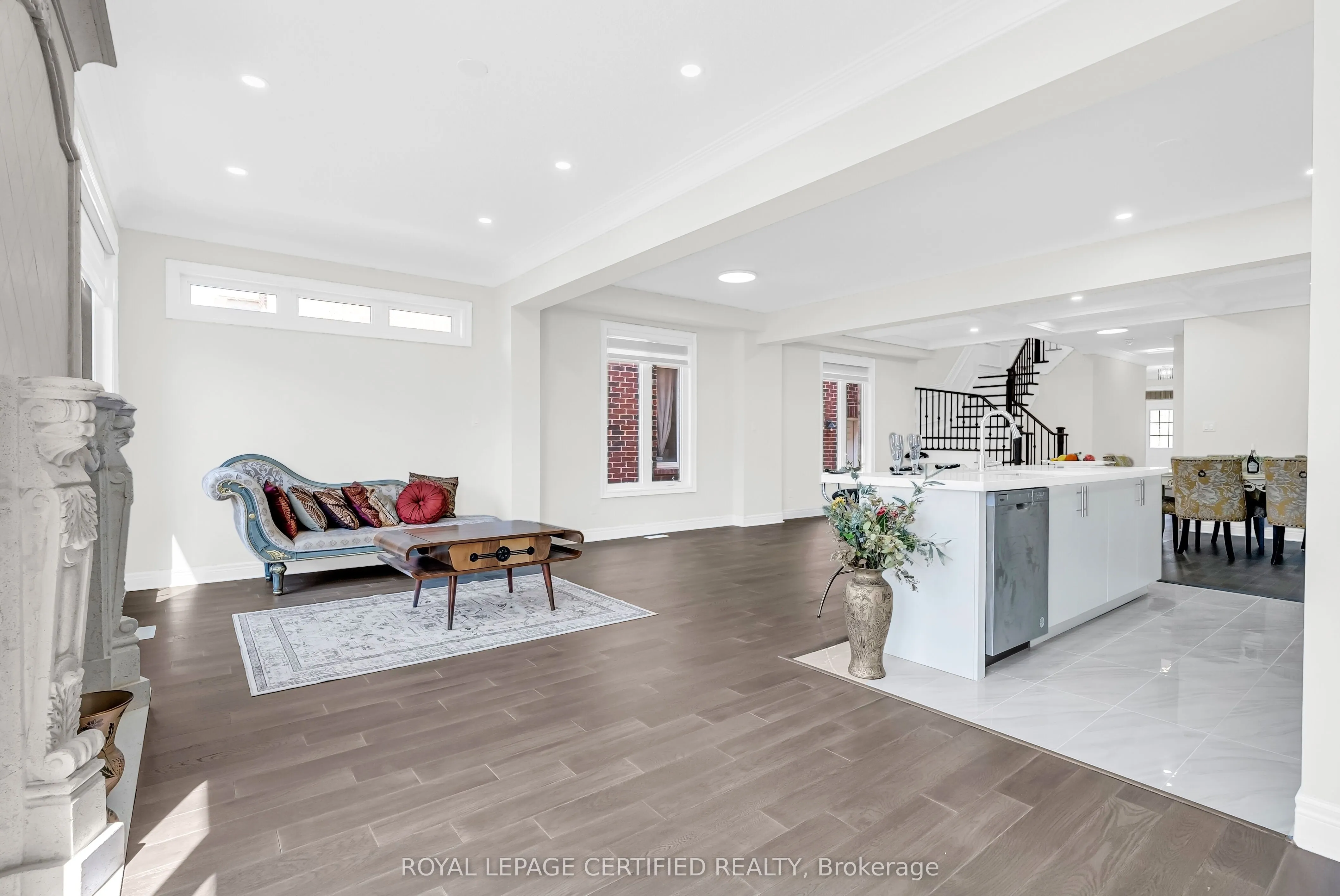 61 Dunley Crescent