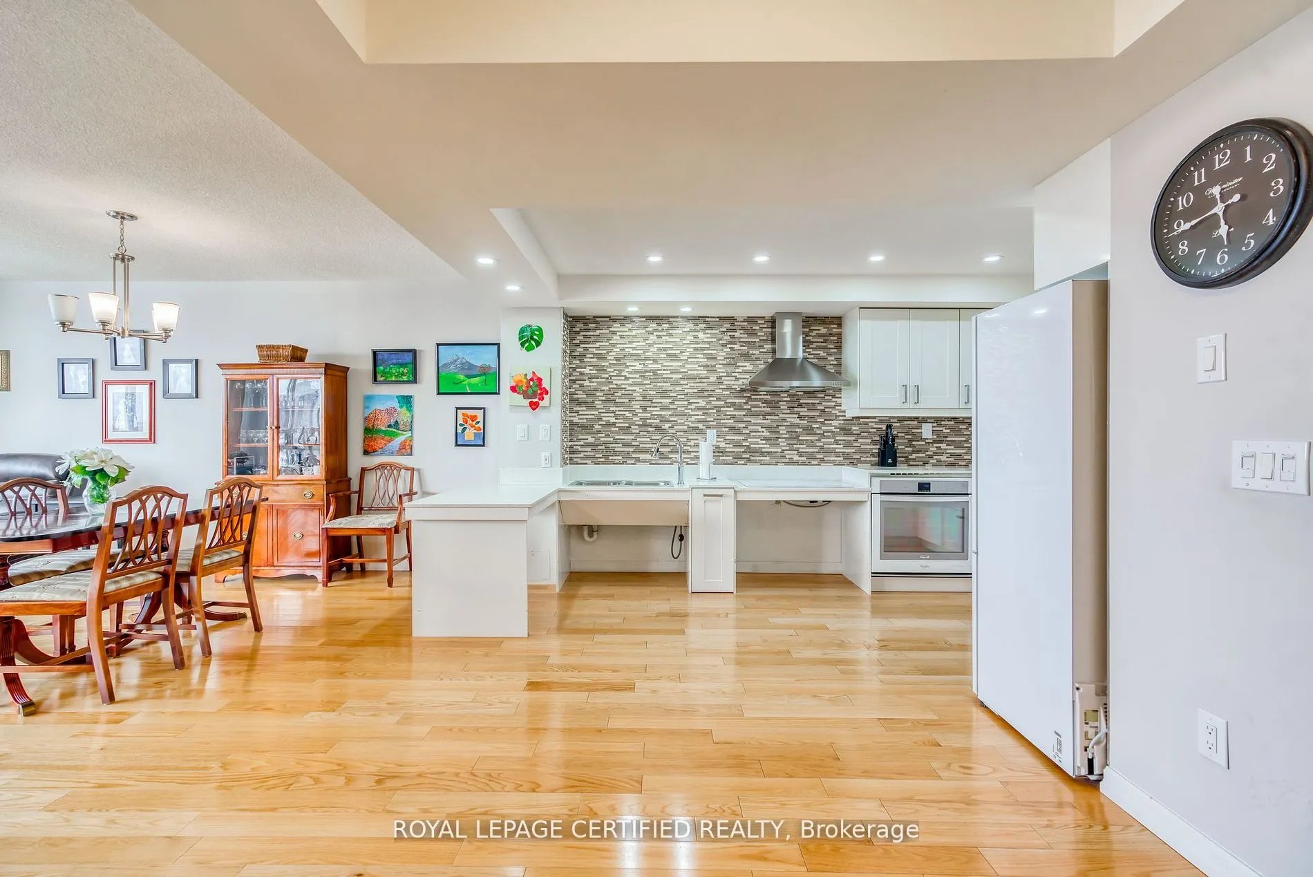 320 Mill Street S, #505