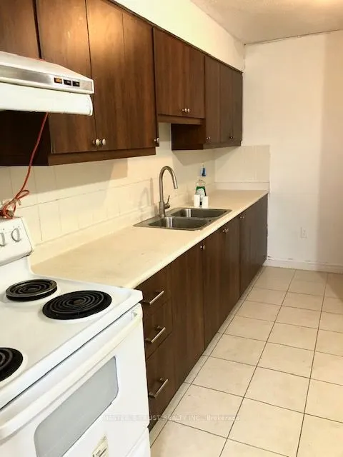 1055 Forestwood Drive, #214
