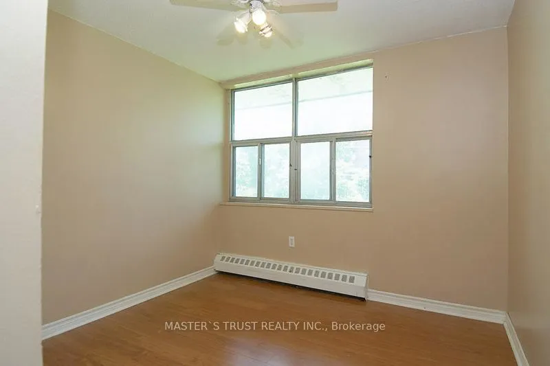 1055 Forestwood Drive, #214