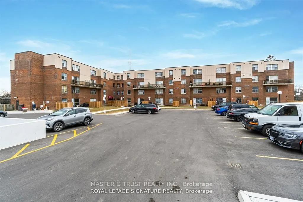 1055 Forestwood Drive, #214