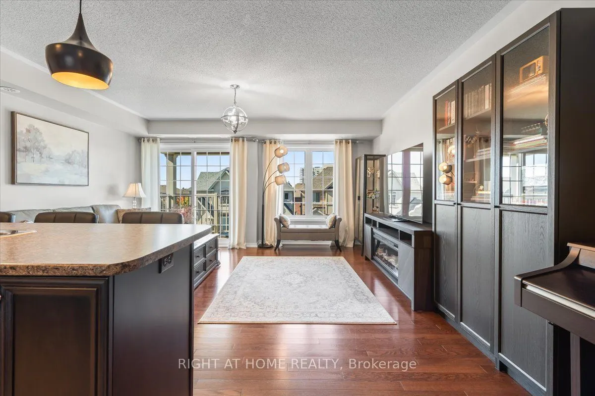 149 Isaac Devins Boulevard, #11
