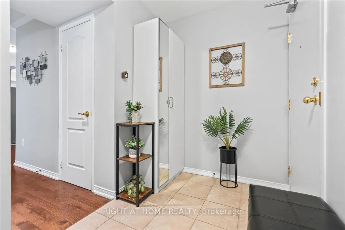 149 Isaac Devins Boulevard, #11