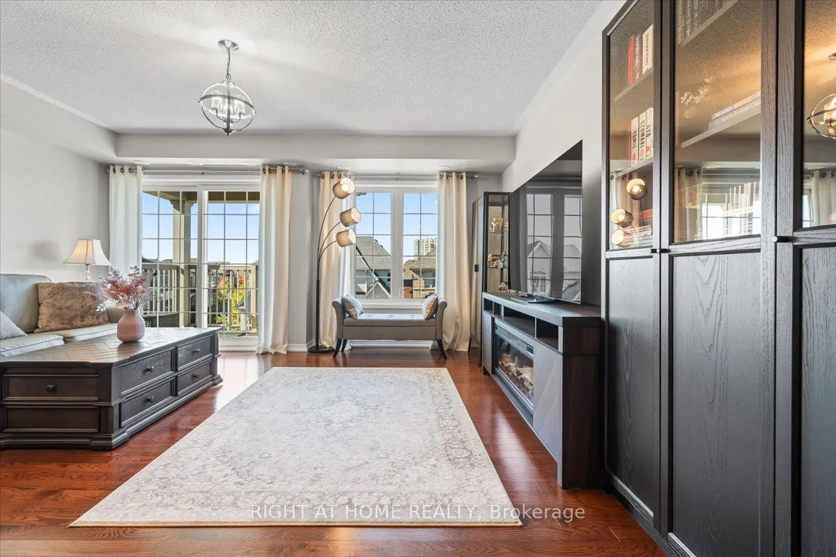 149 Isaac Devins Boulevard, #11