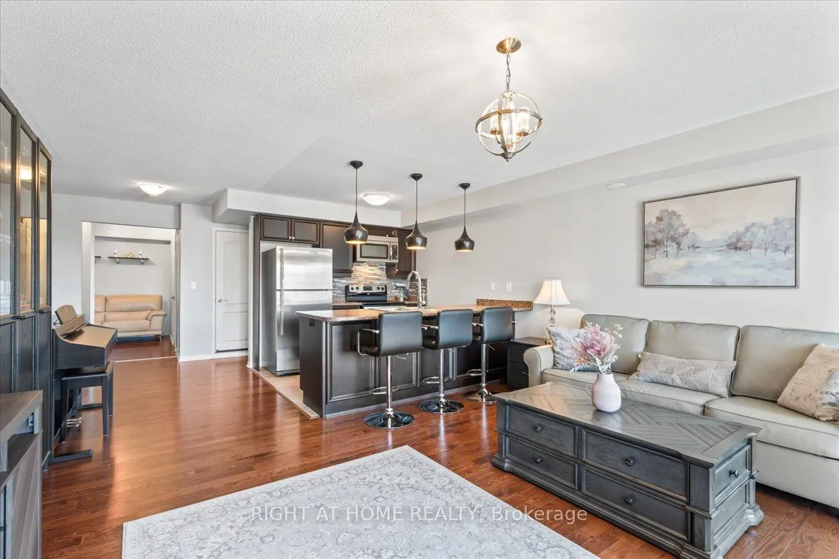149 Isaac Devins Boulevard, #11