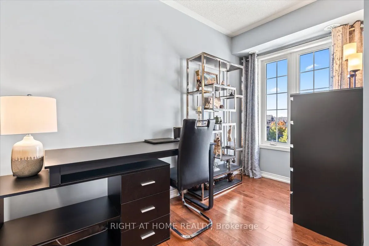 149 Isaac Devins Boulevard, #11