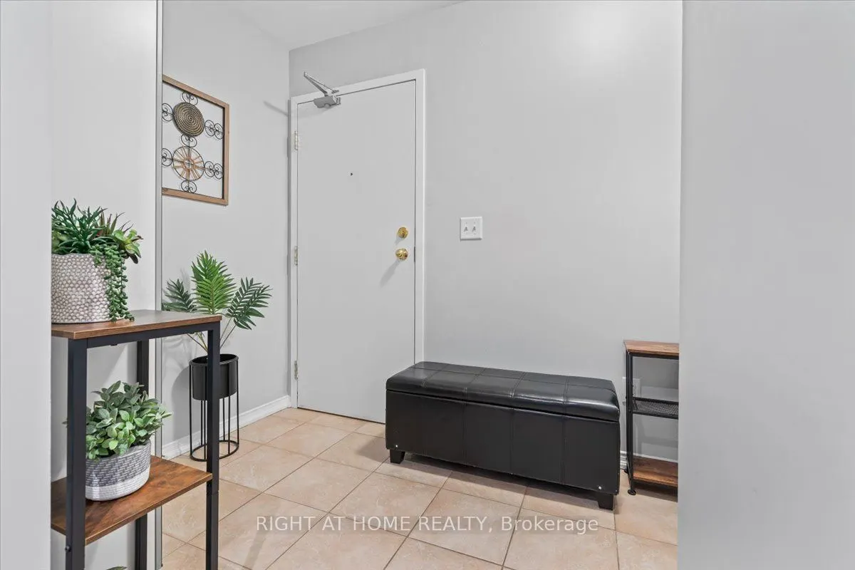 149 Isaac Devins Boulevard, #11