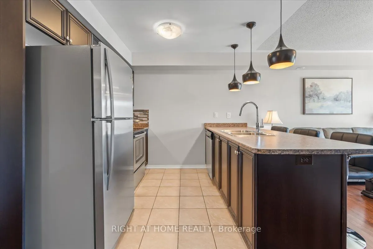 149 Isaac Devins Boulevard, #11