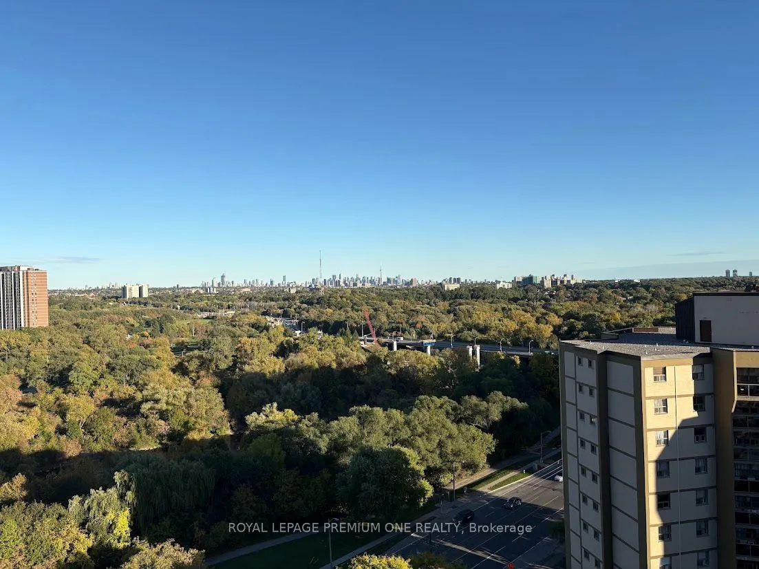 15 La Rose Avenue, #1603