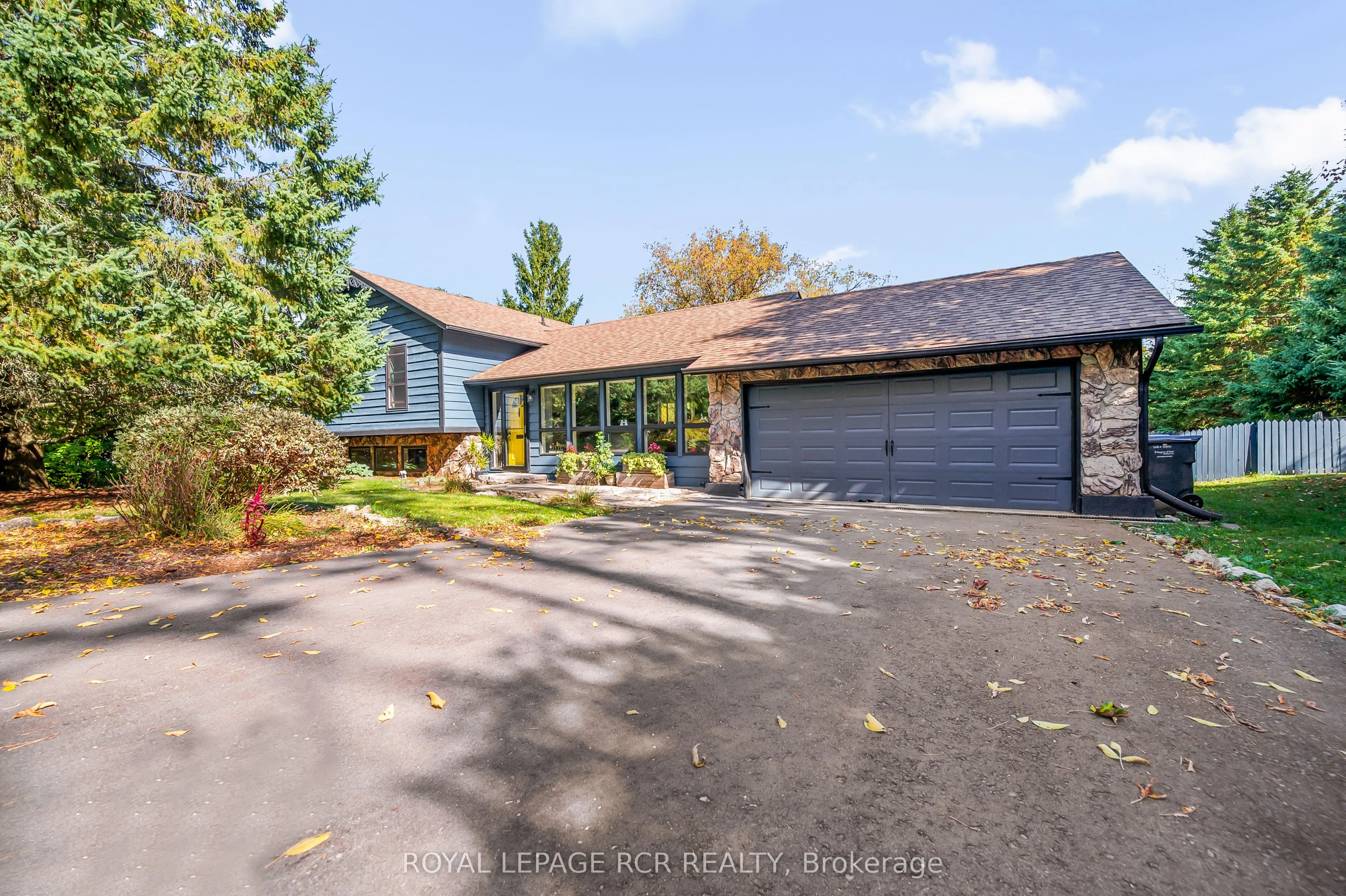 19619 Main Street