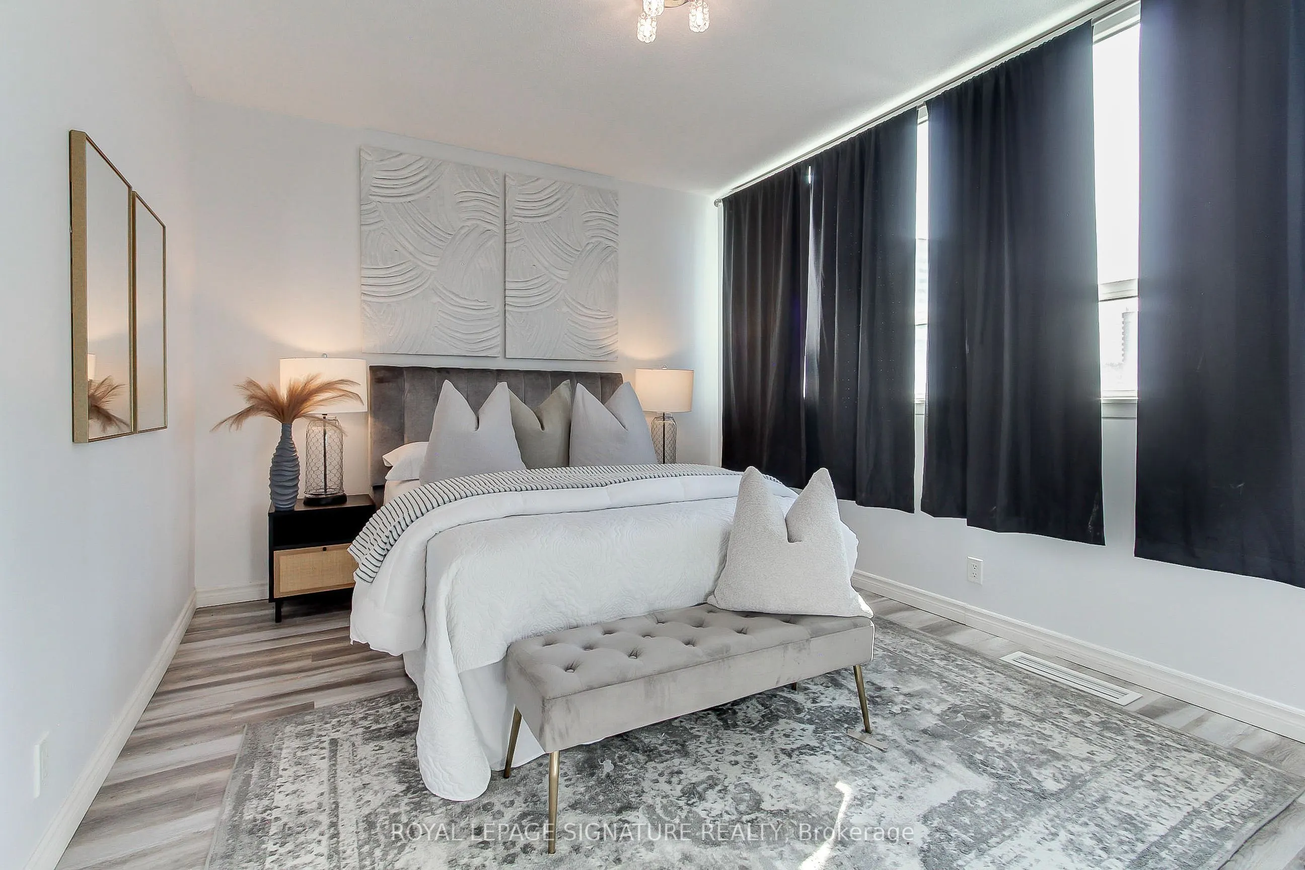 90 Absolute Avenue, #104