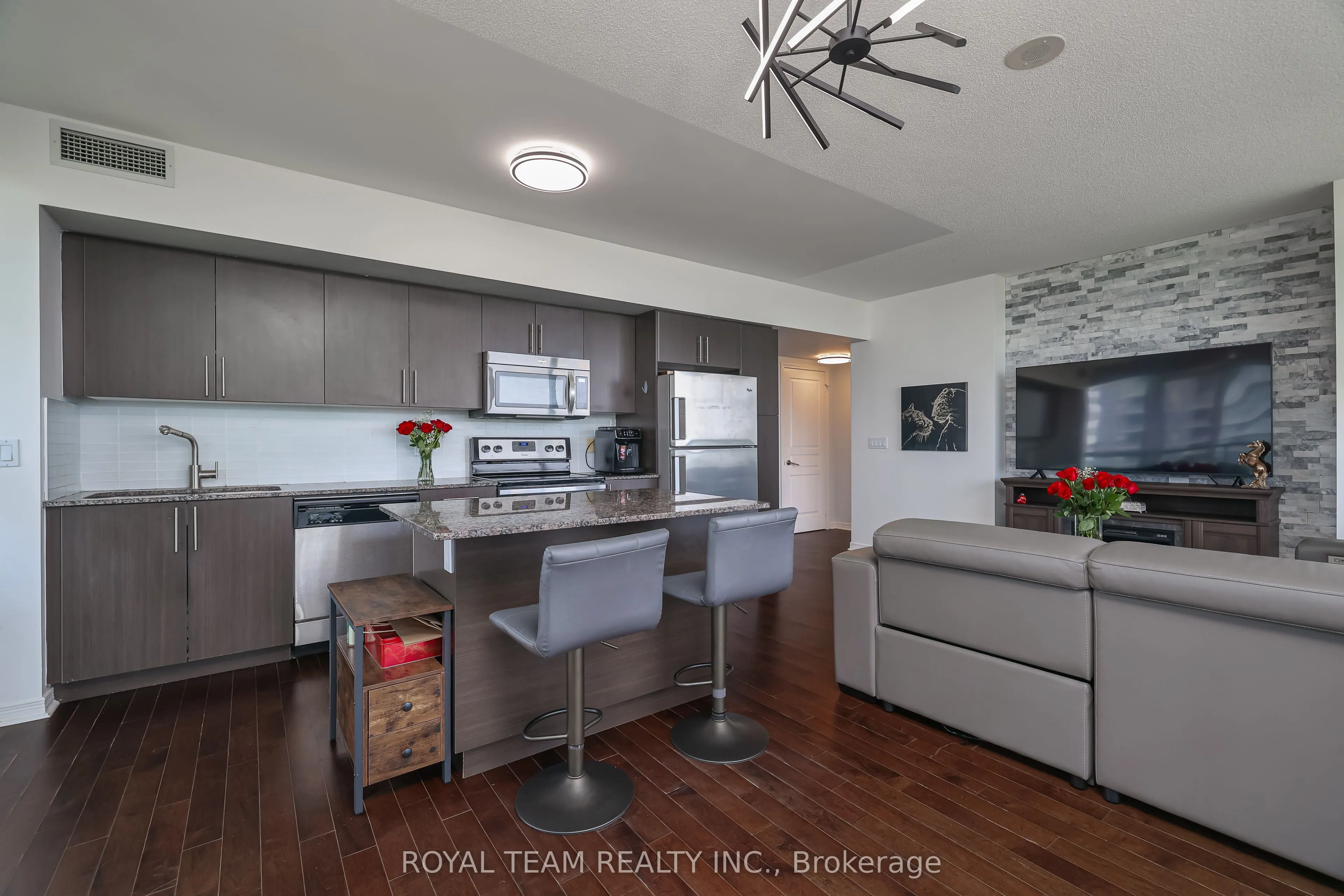 2230 Lake Shore Boulevard W, #2504
