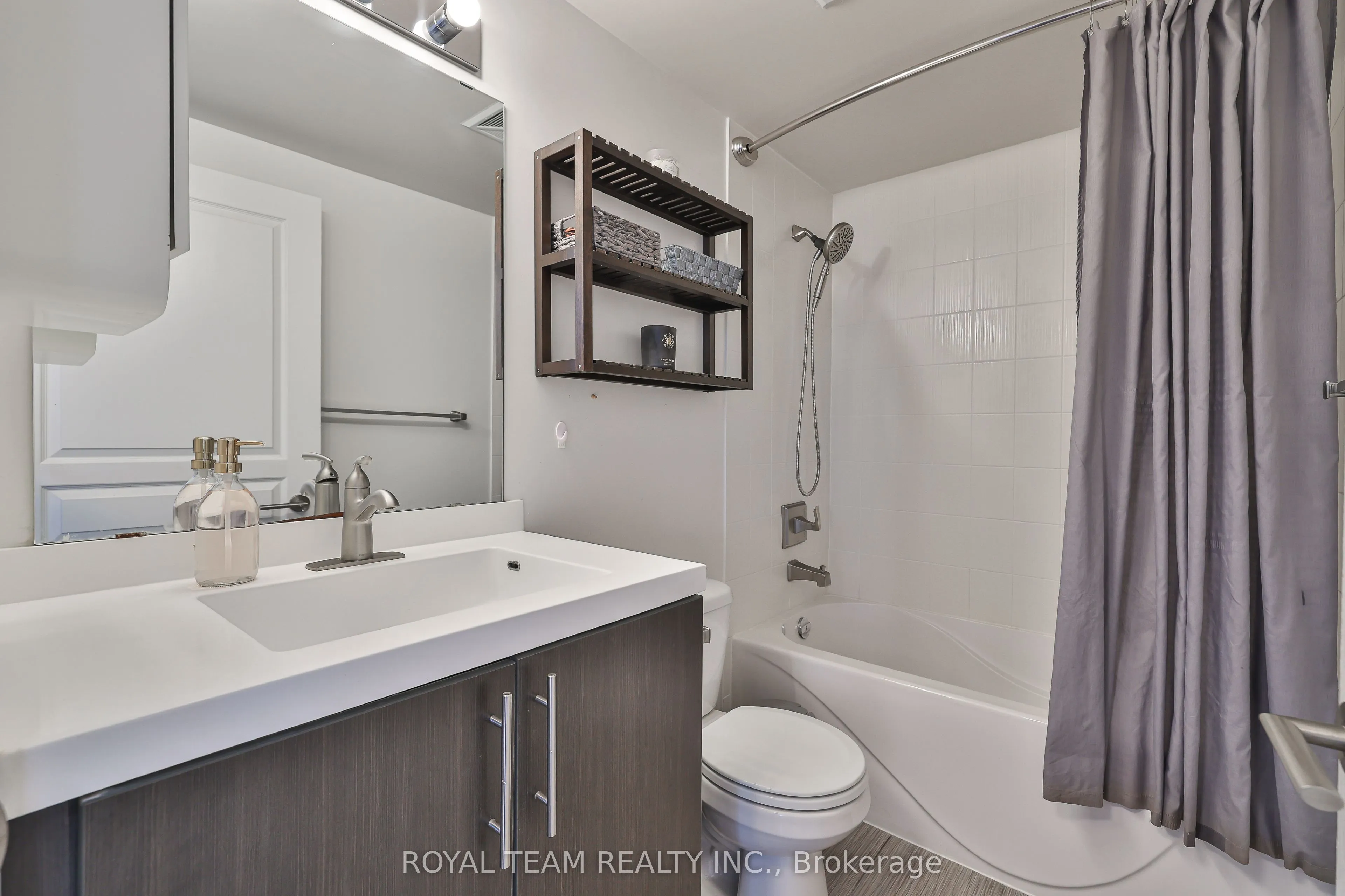 2230 Lake Shore Boulevard W, #2504