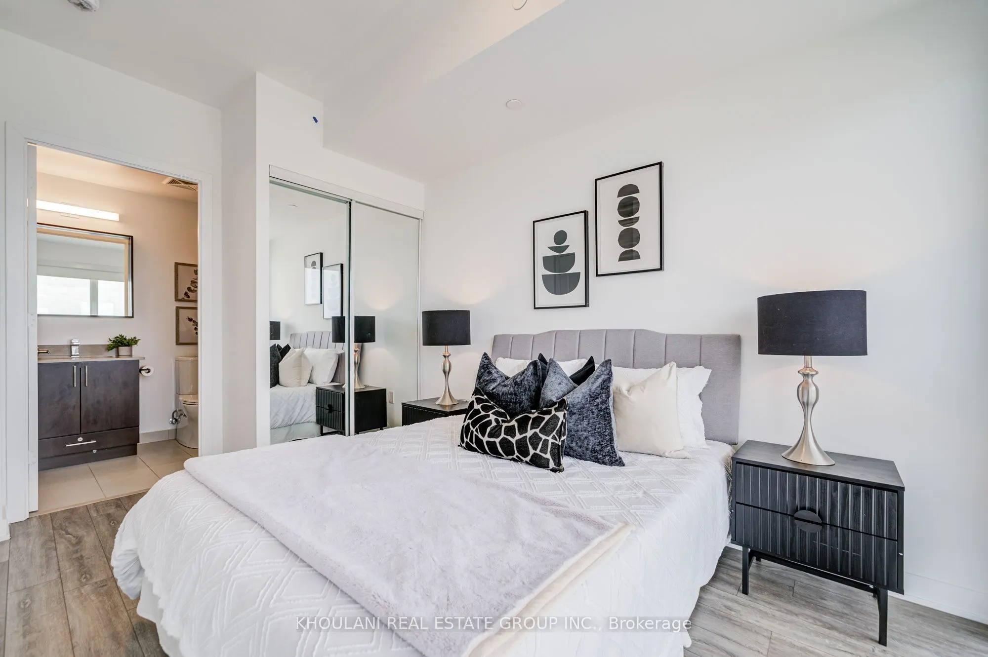 4655 Metcalfe Avenue, #2001