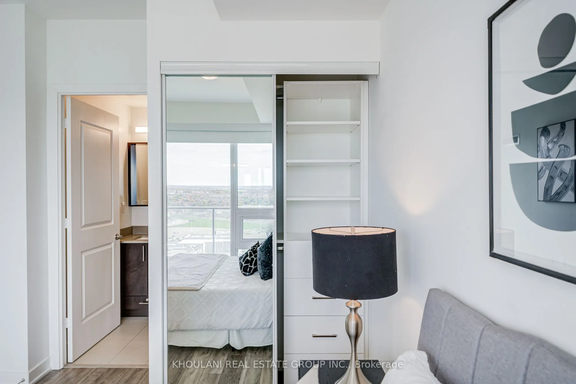 4655 Metcalfe Avenue, #2001