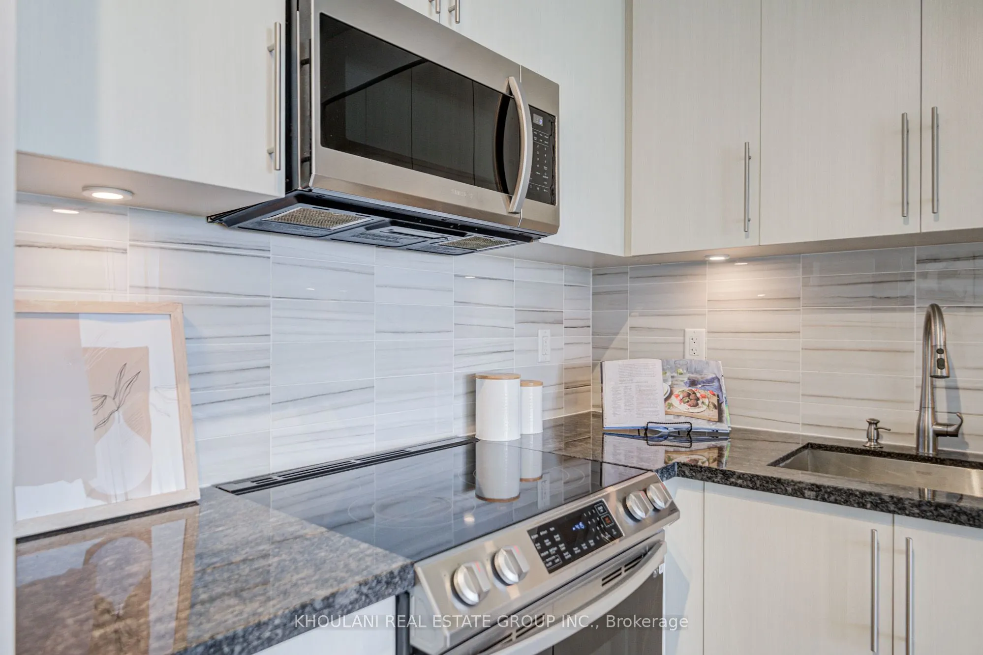 4655 Metcalfe Avenue, #2001