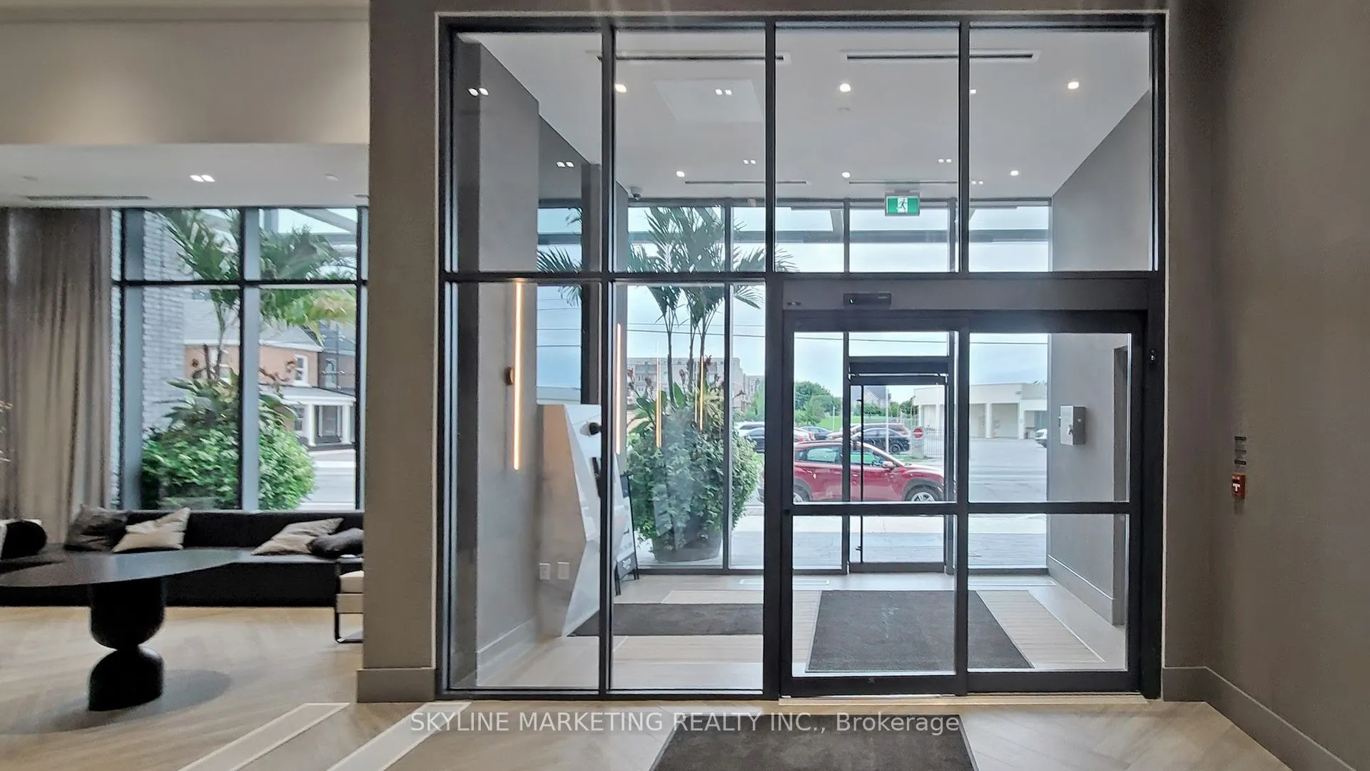 2450 Old Bronte Road, #647