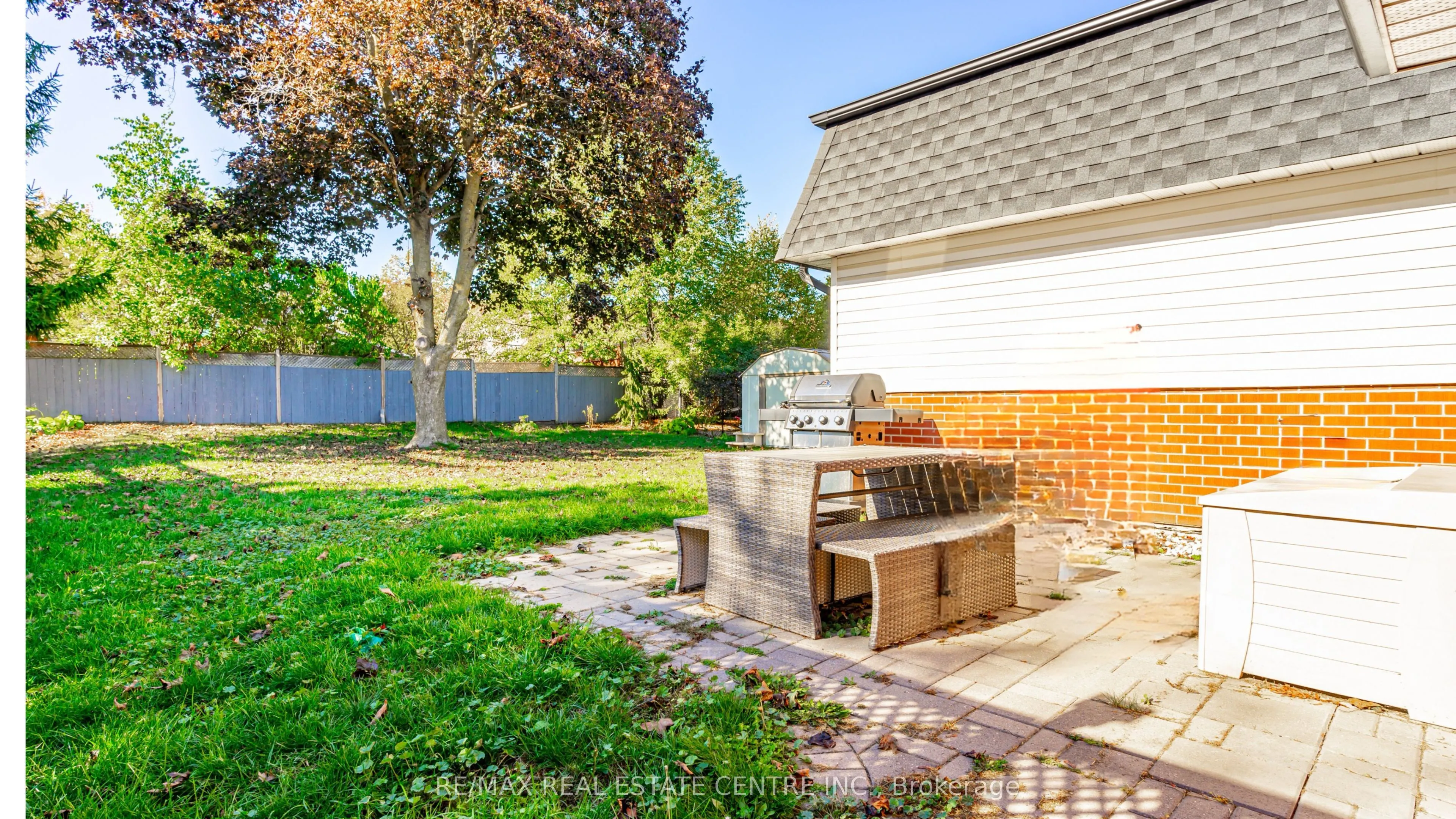 95 Avonmore Crescent