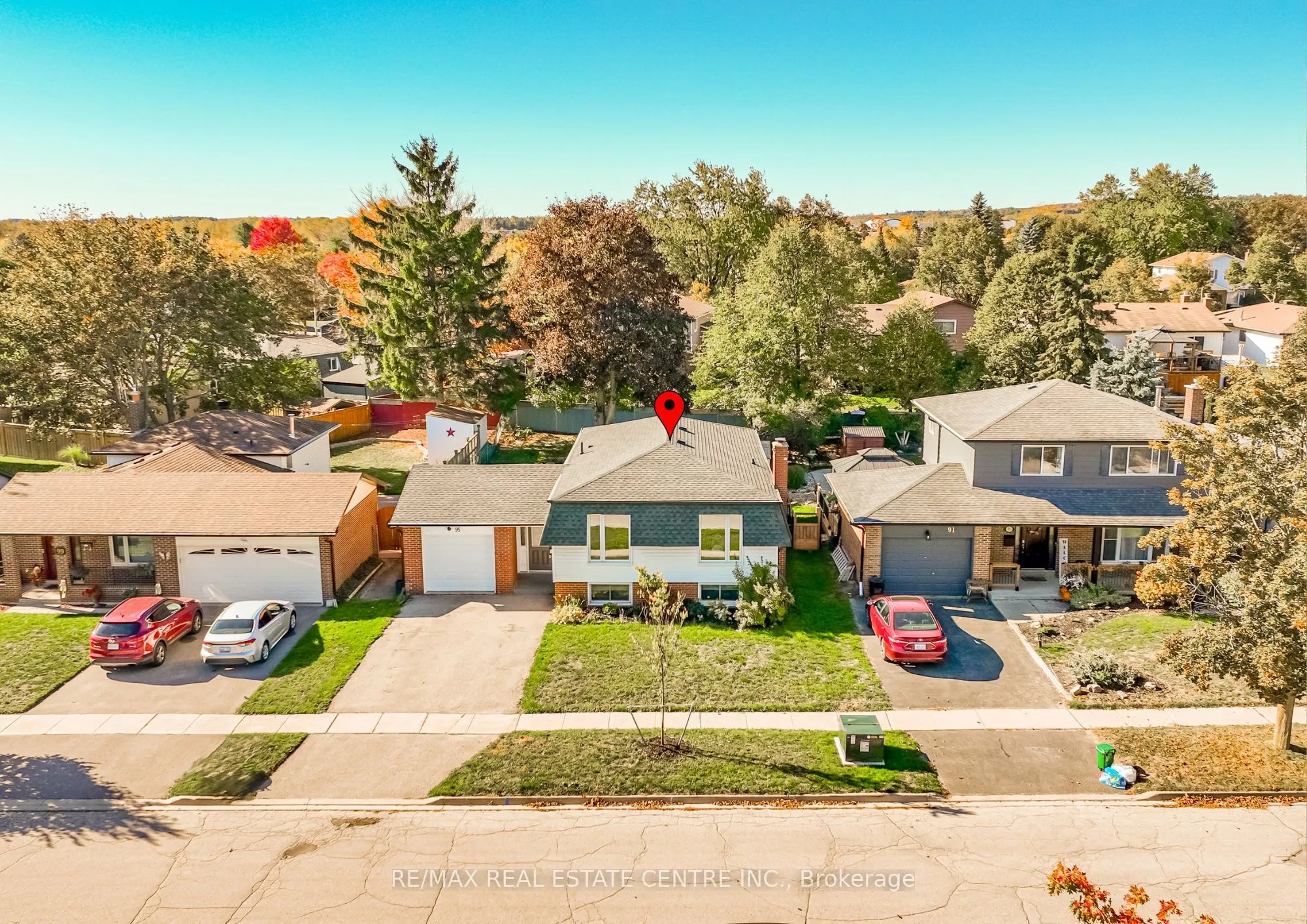 95 Avonmore Crescent
