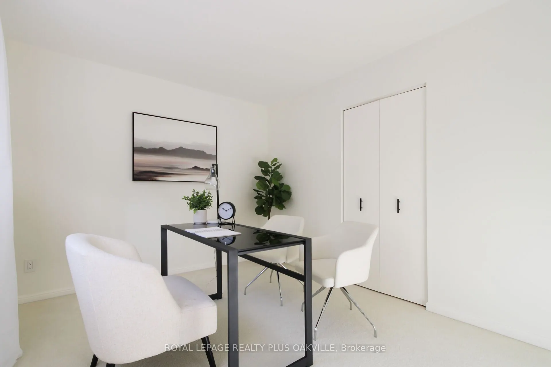 1303 Henley Place
