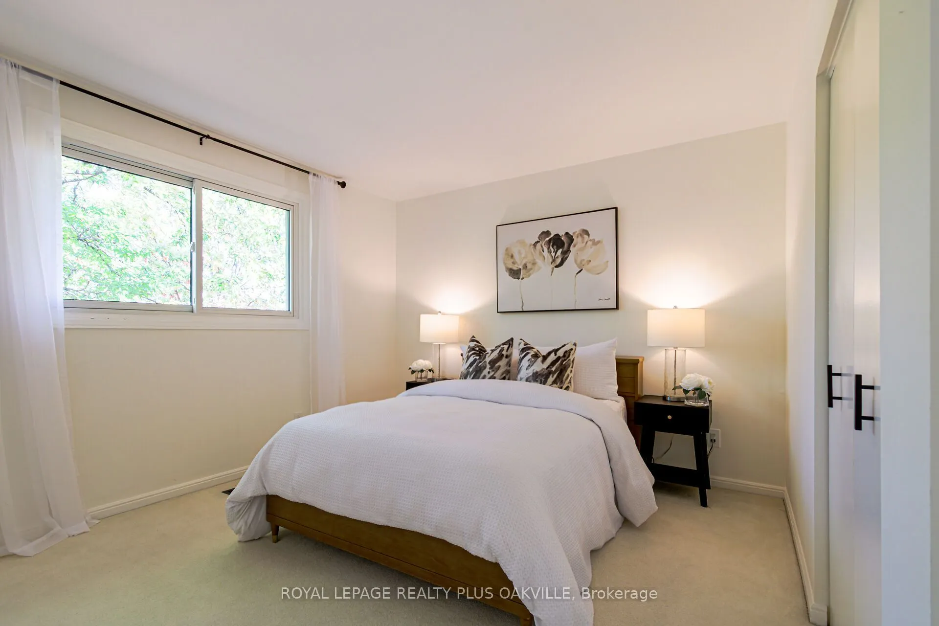 1303 Henley Place